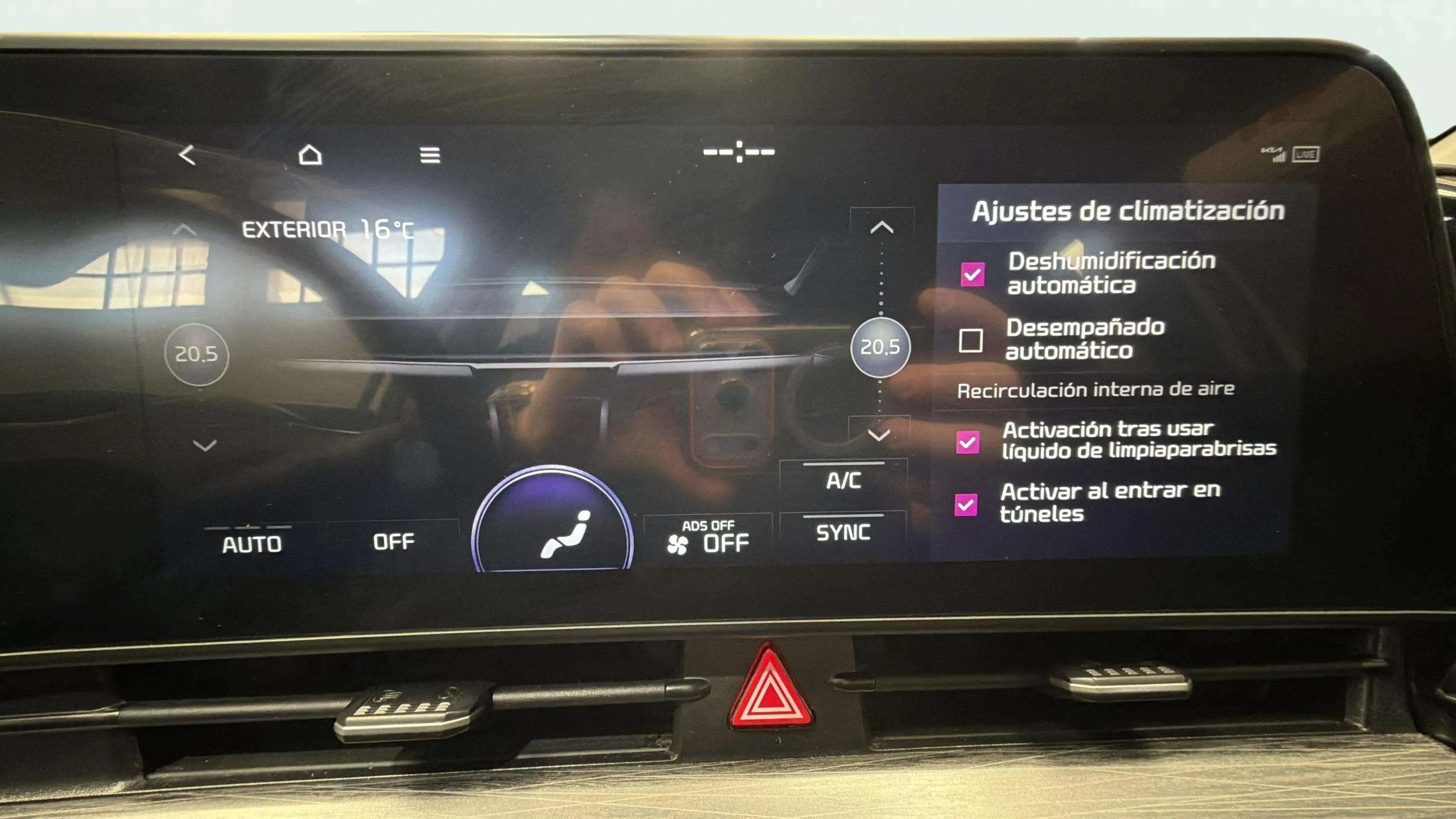 Kia Sportage 1.6 CRDi MHEV Business 4x2 - foto 27