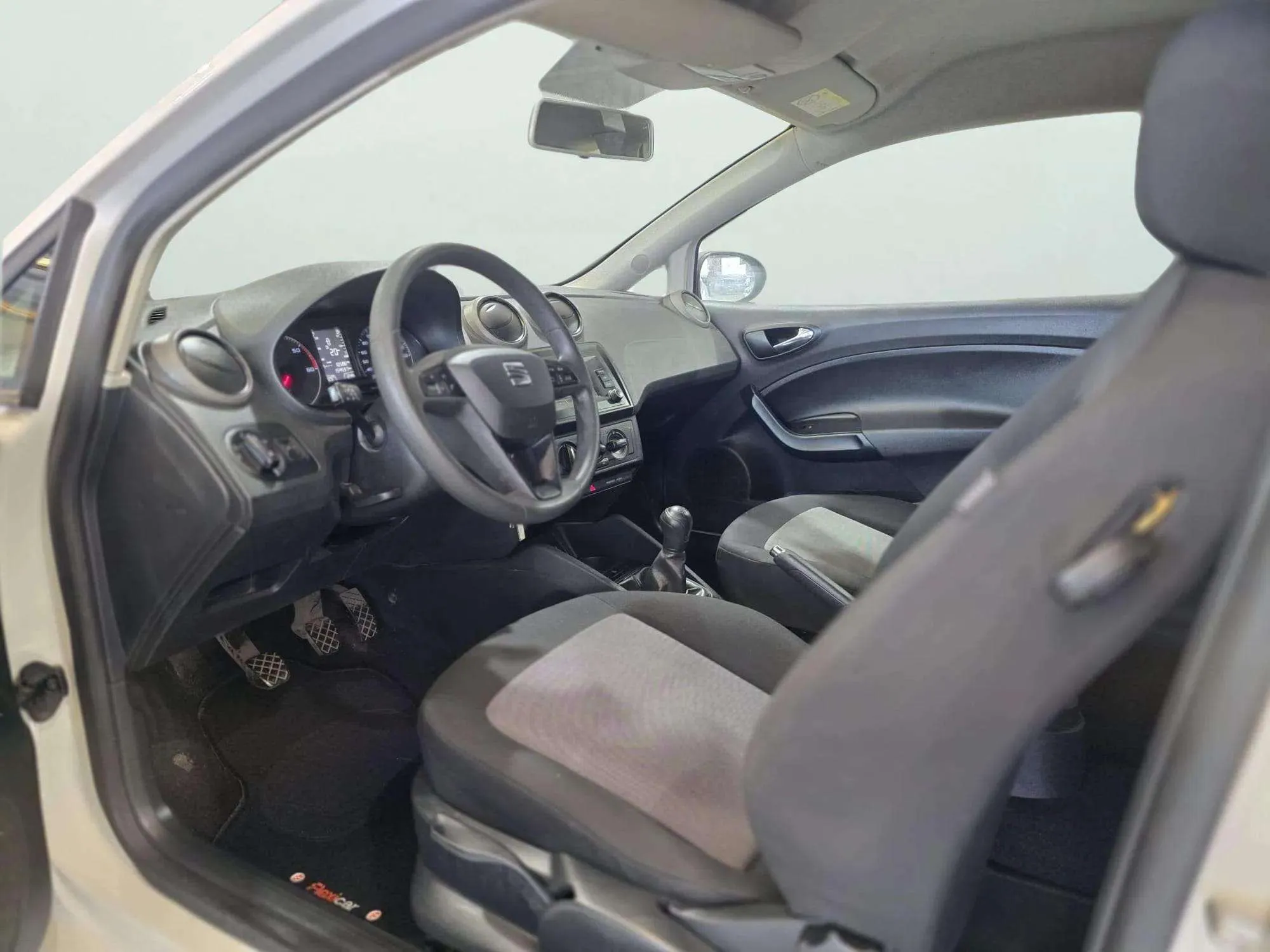 SEAT Ibiza SC 1.4 TDI Reference Ecomotive - foto 12