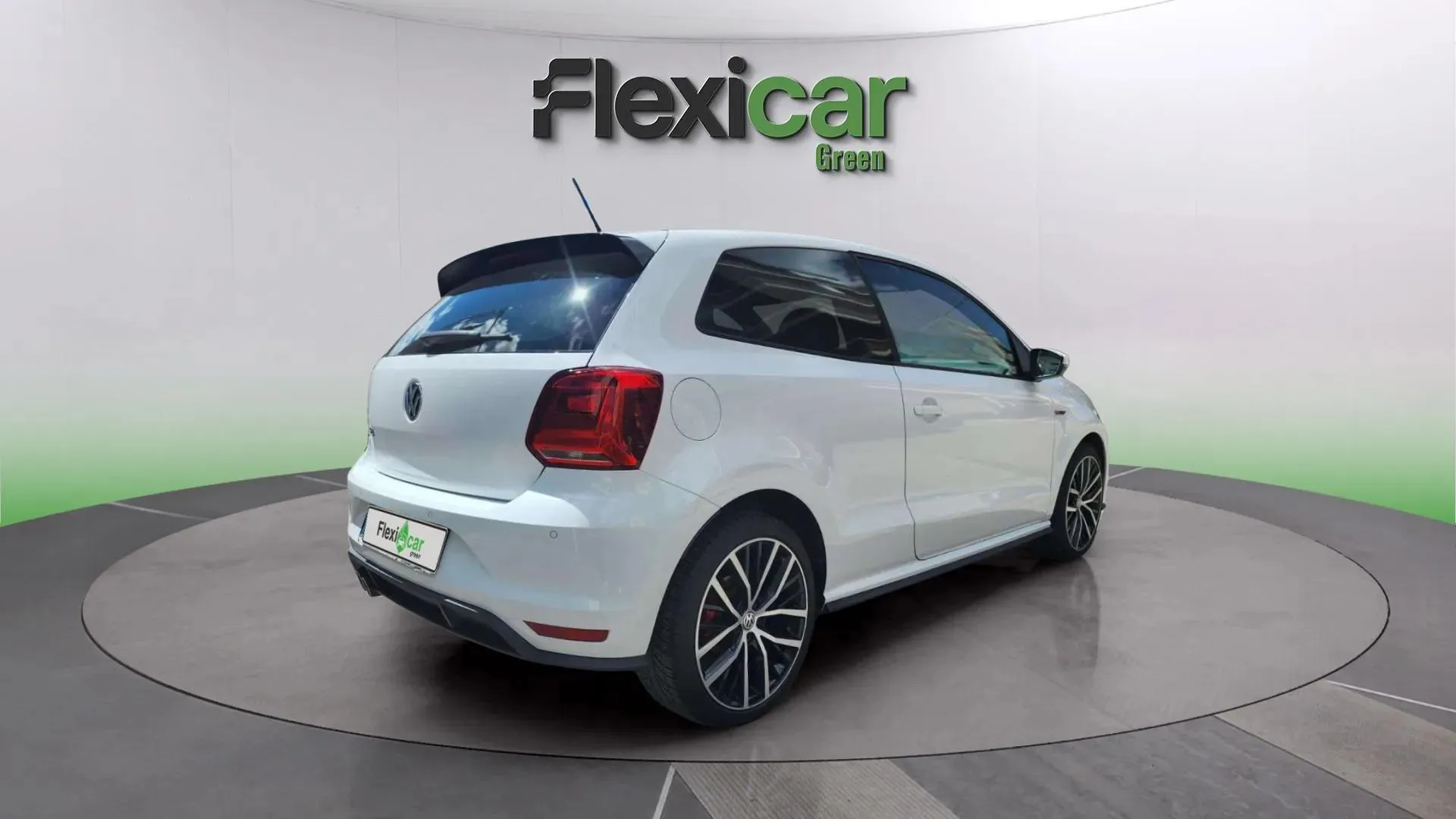 Volkswagen Polo GTI 1.8 TSI DSG - foto 7