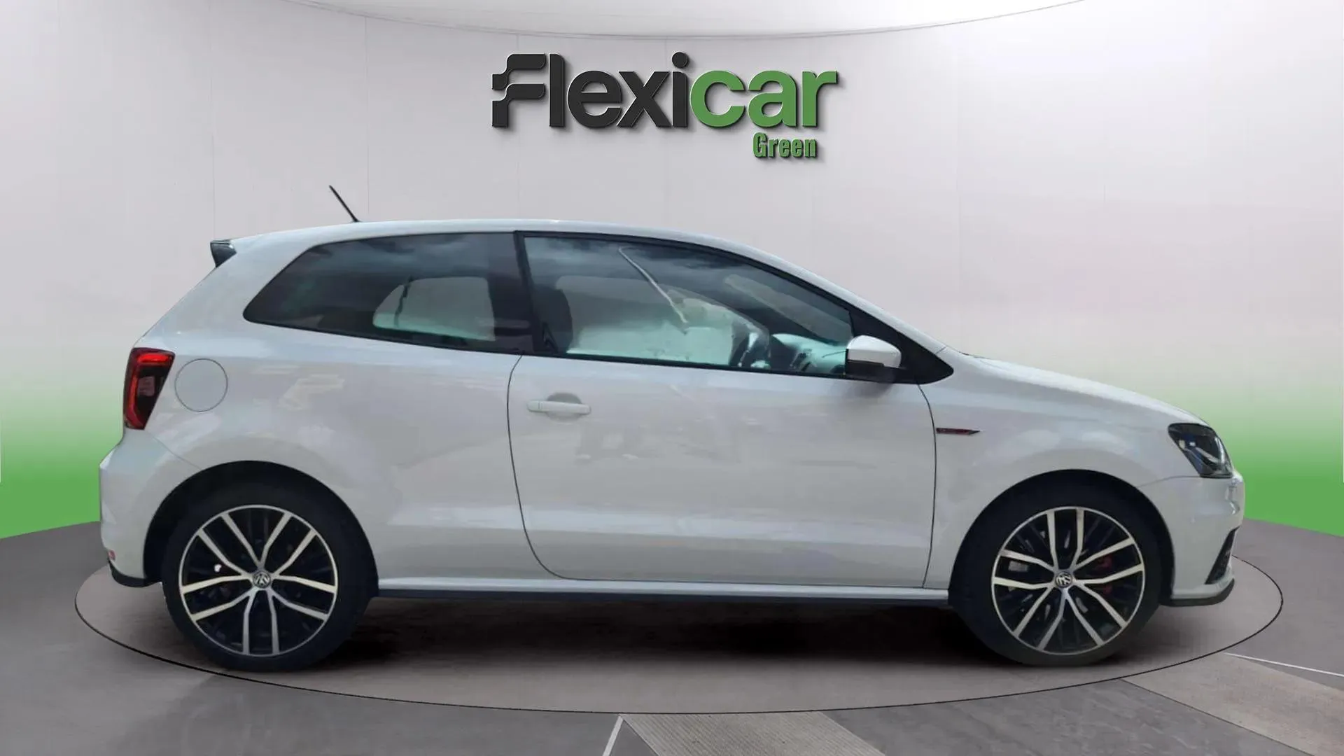 Volkswagen Polo GTI 1.8 TSI DSG - foto 8