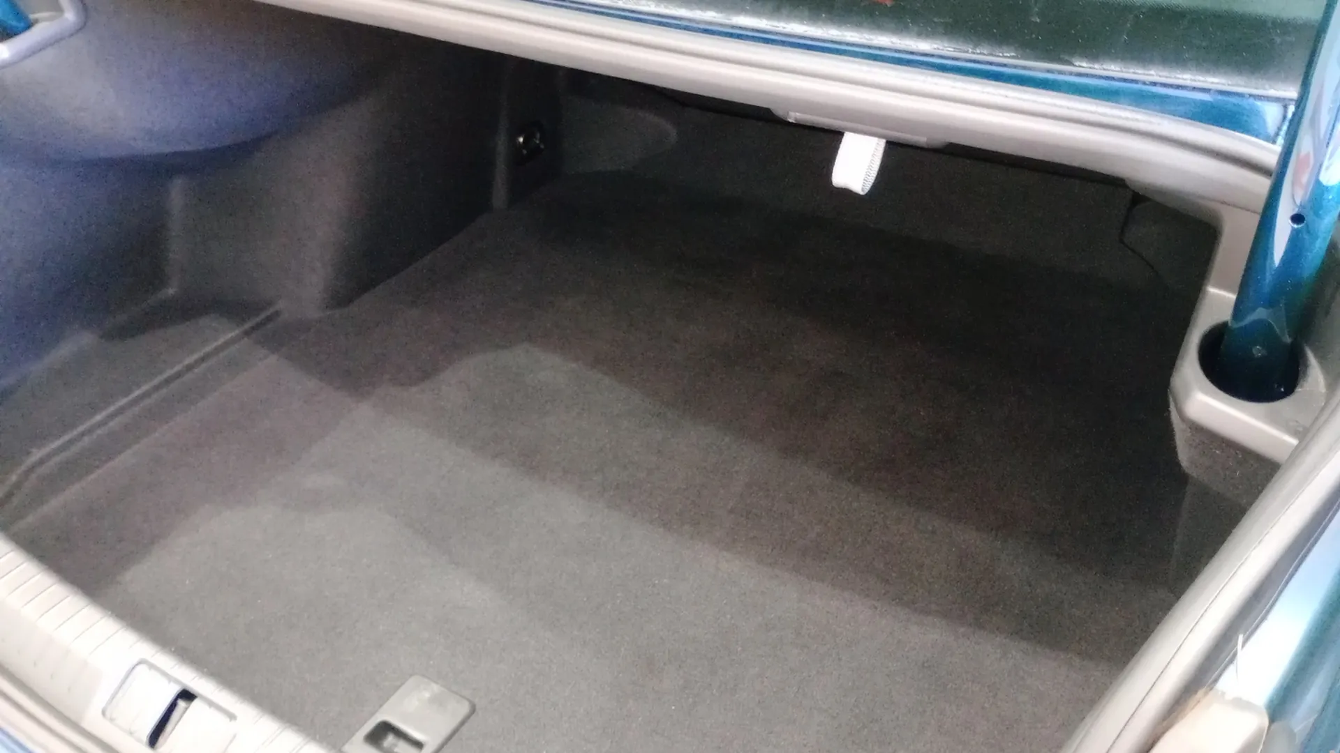 Volkswagen Passat Business 1.6 TDI DSG - foto 6