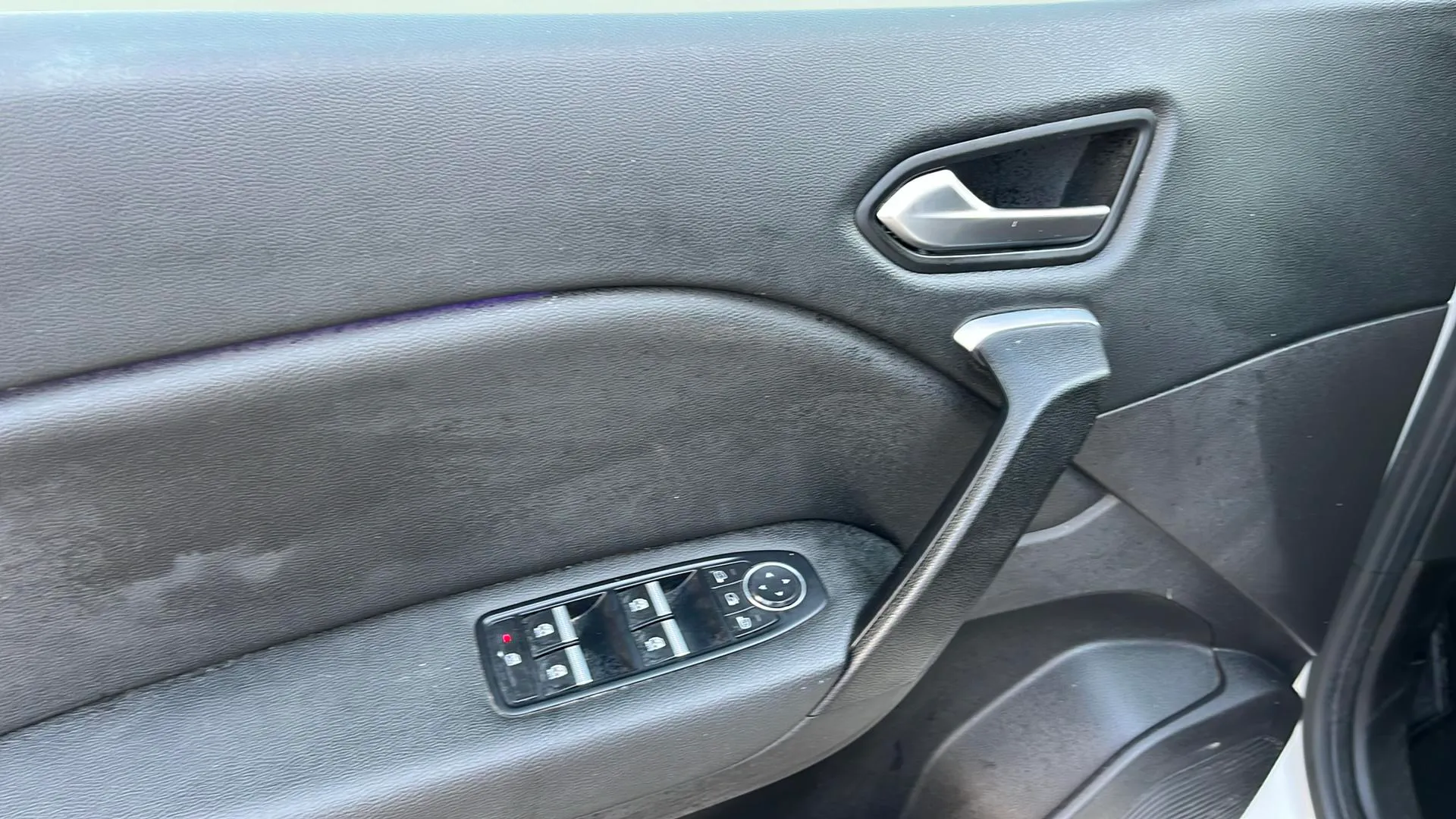 Renault Captur Intens E-Tech Híbrido - foto 7