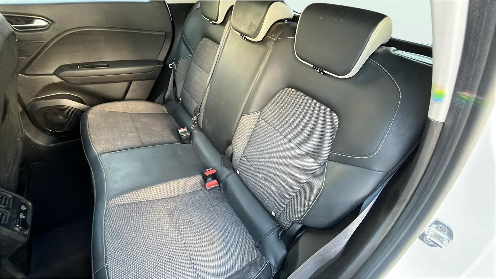 Renault Captur Intens E-Tech Híbrido - foto 17