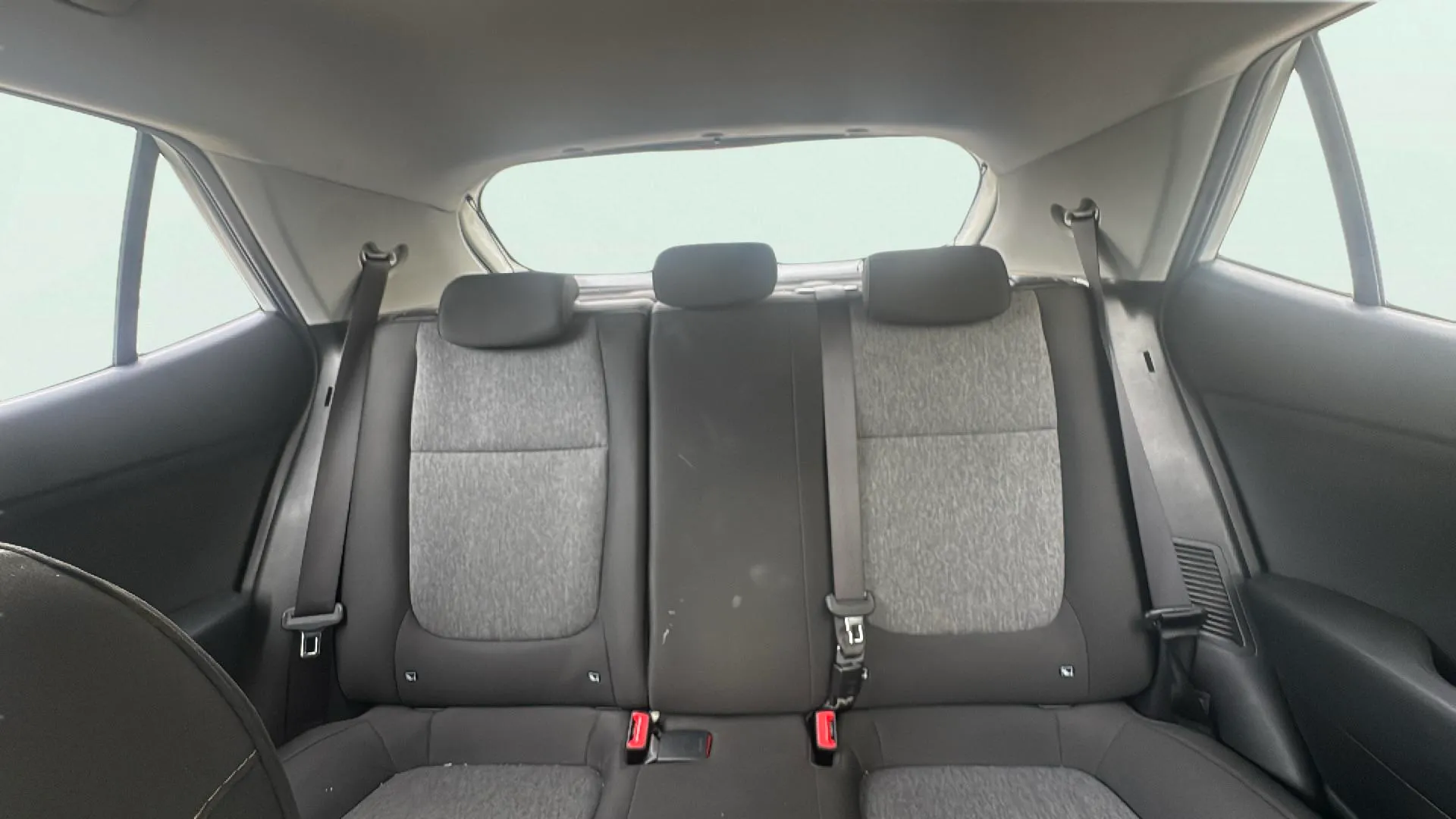 Kia Stonic 1.0 T-GDi MHEV iMT Concept - foto 12