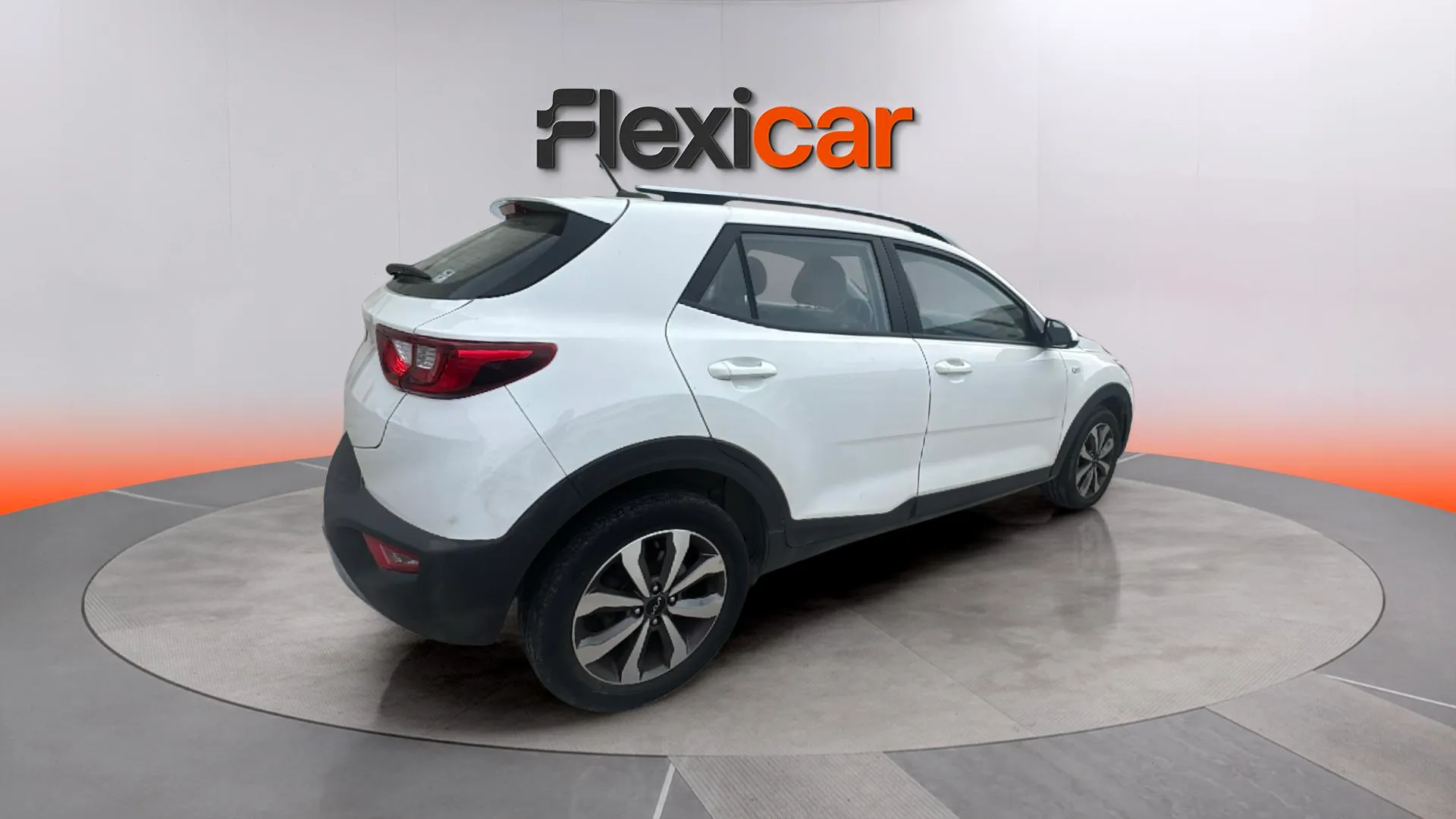 Kia Stonic 1.0 T-GDi MHEV iMT Concept - foto 6