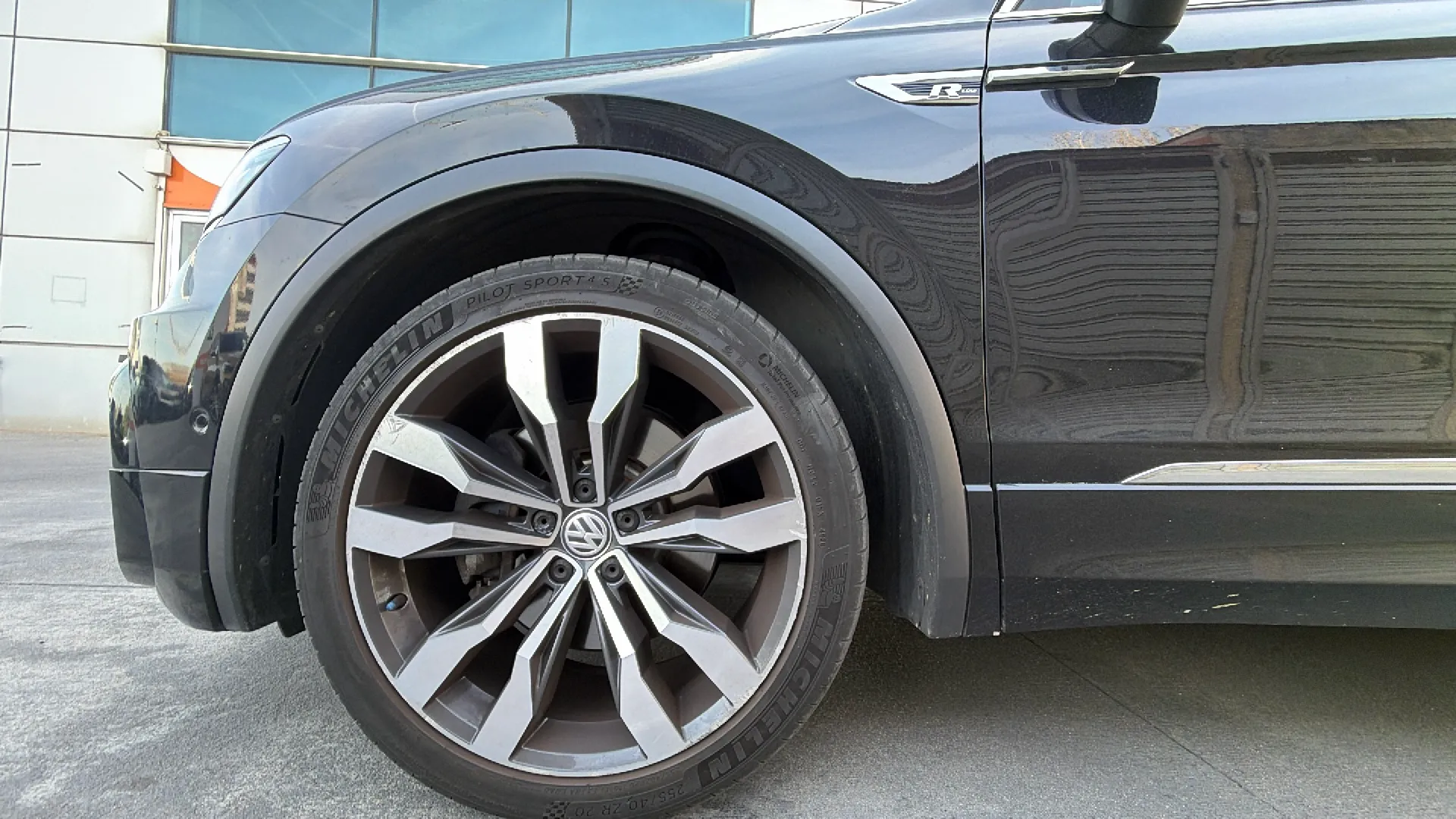 Volkswagen Tiguan Sport 2.0 TDI 4Motion DSG - foto 39