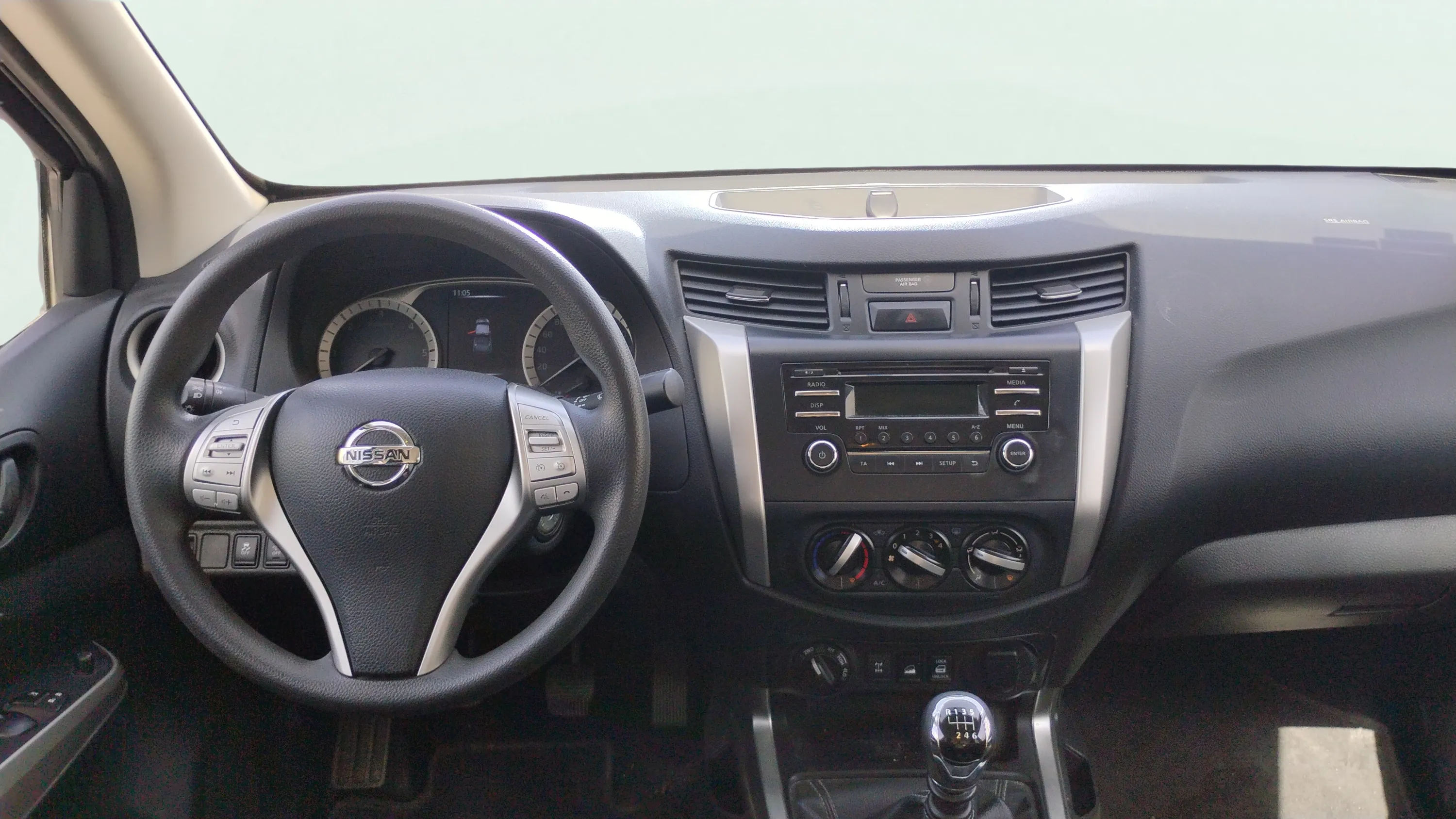 Nissan Navara - foto 6