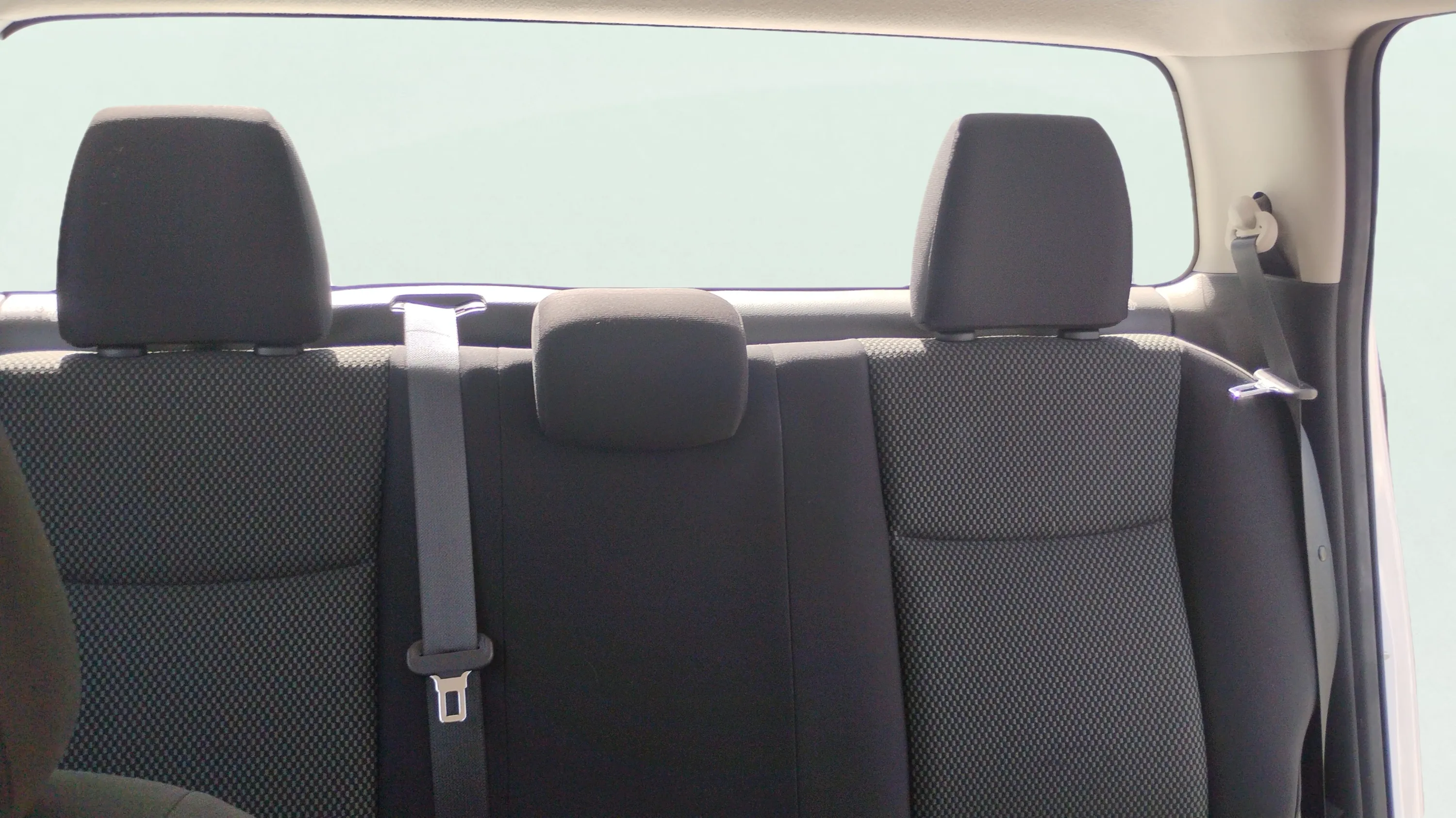 Nissan Navara - foto 12