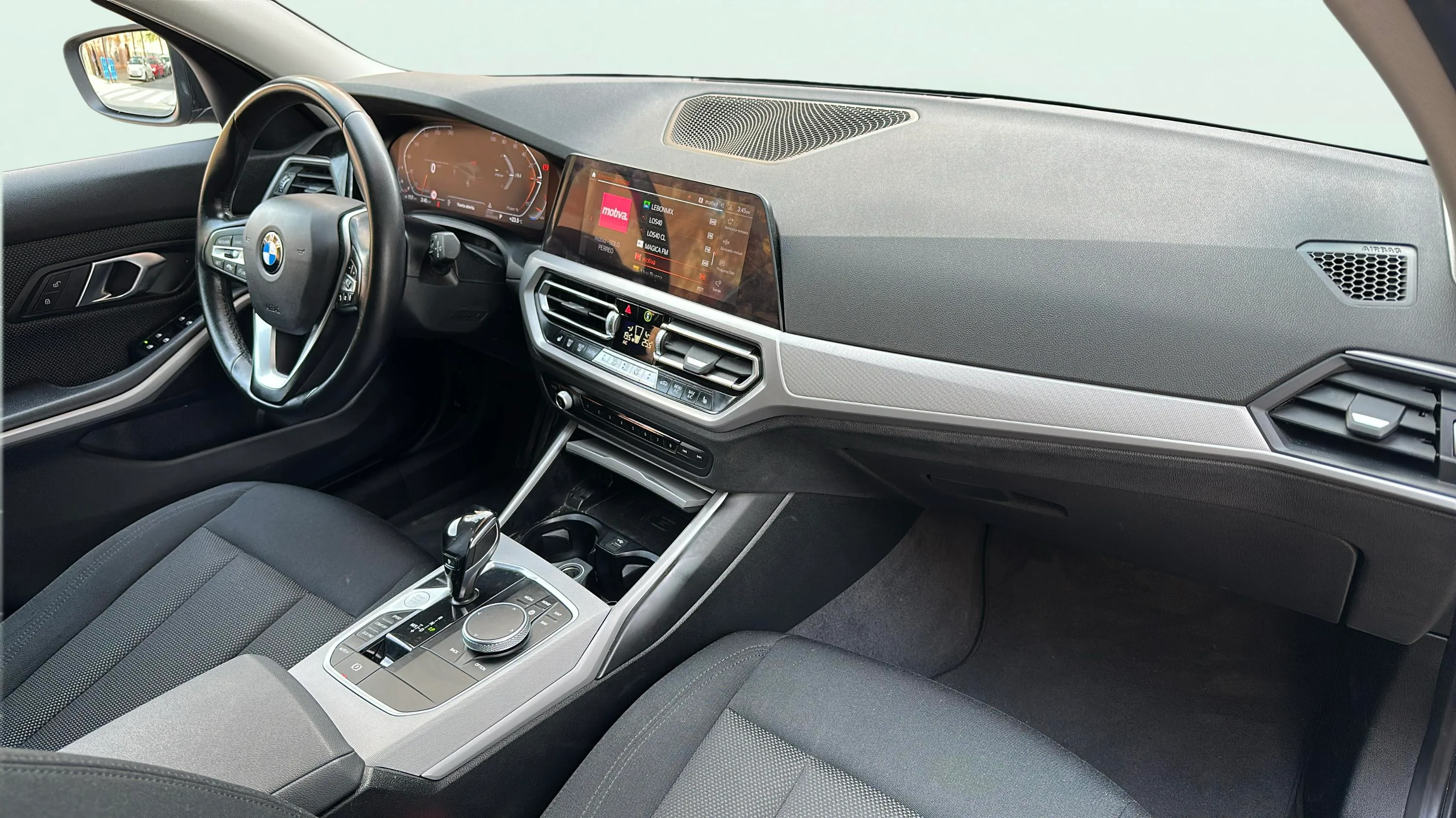 BMW Serie 3 320d .Touring - foto 12