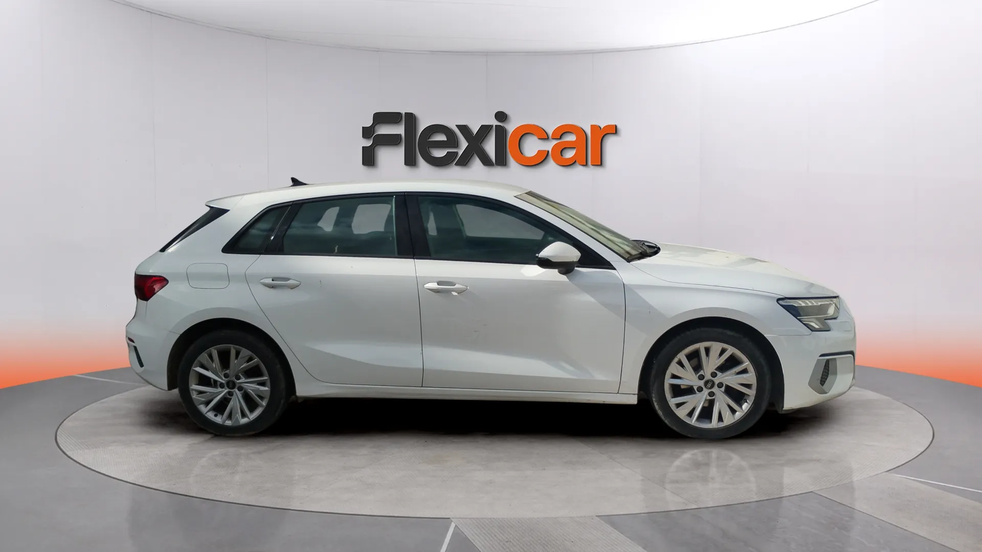 Audi A3 Sportback 30 TFSI S tronic - foto 5