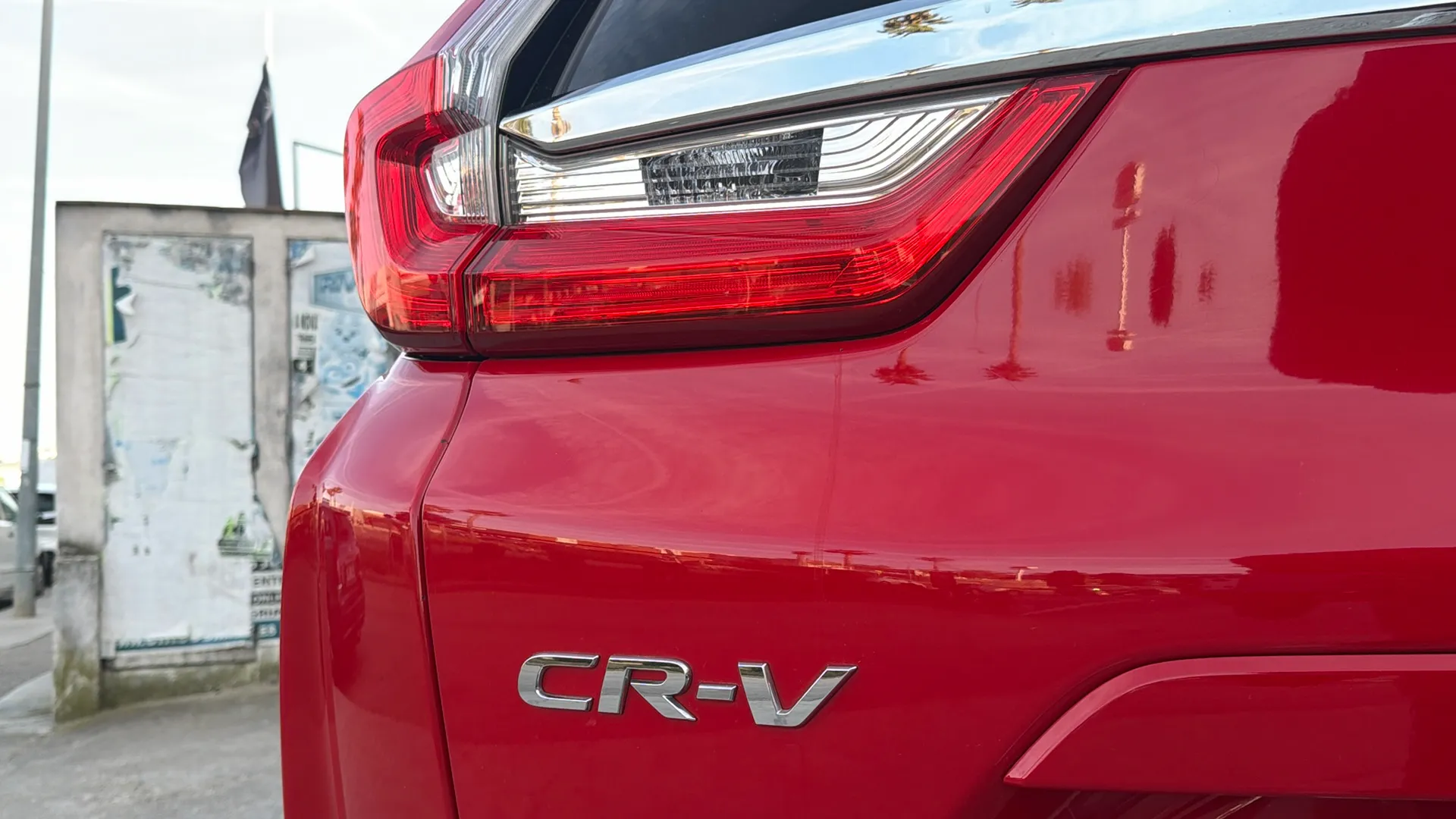 Honda CR-V 1.5 VTEC Turbo 4x2 Comfort - foto 18