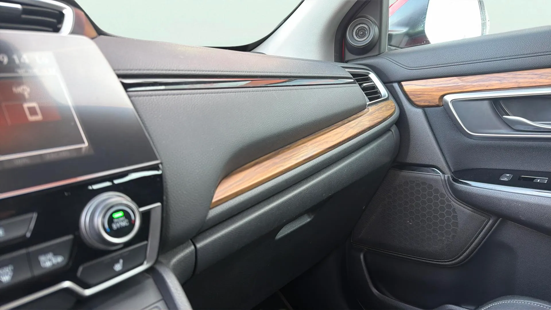 Honda CR-V 1.5 VTEC Turbo 4x2 Comfort - foto 28