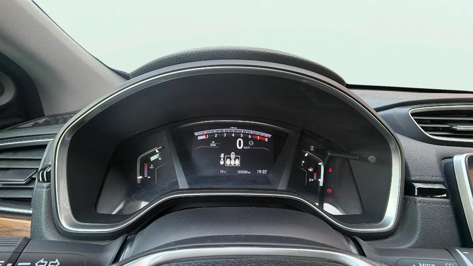 Honda CR-V 1.5 VTEC Turbo 4x2 Comfort - foto 11