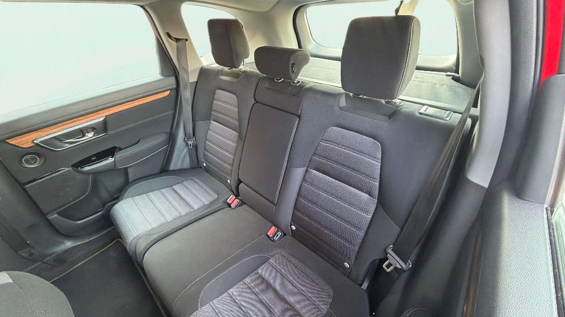 Honda CR-V 1.5 VTEC Turbo 4x2 Comfort - foto 13