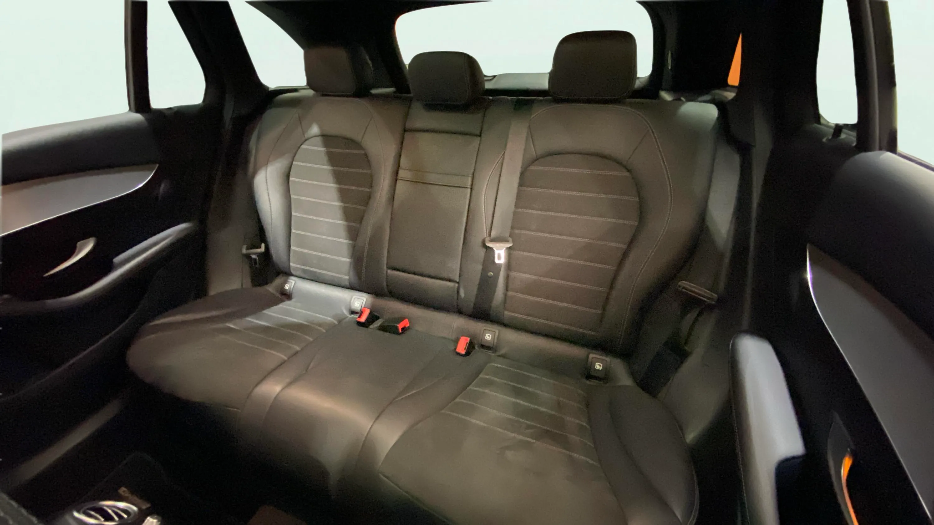 Mercedes-Benz GLC 200 4MATIC - foto 14