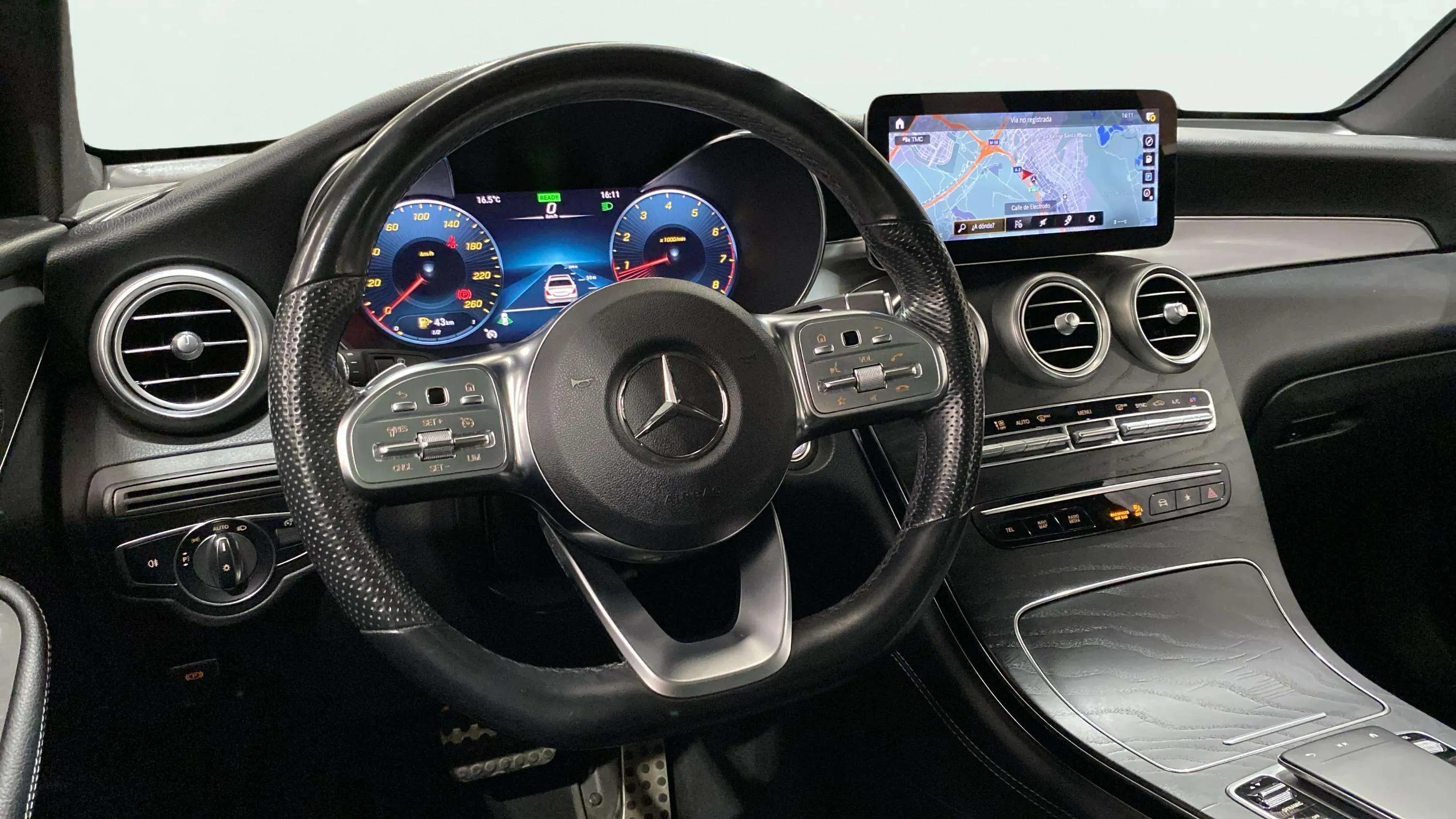 Mercedes-Benz GLC 200 4MATIC - foto 36