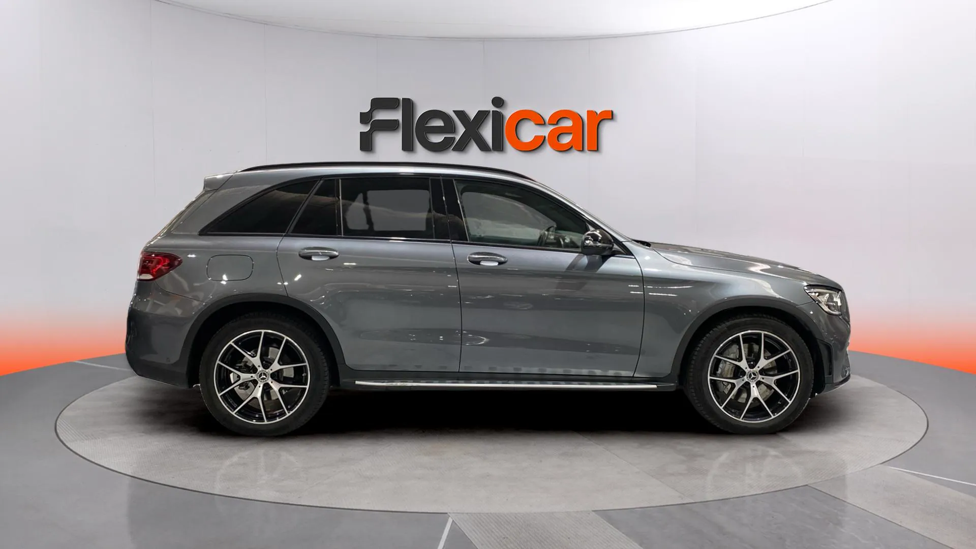 Mercedes-Benz GLC 200 4MATIC - foto 4