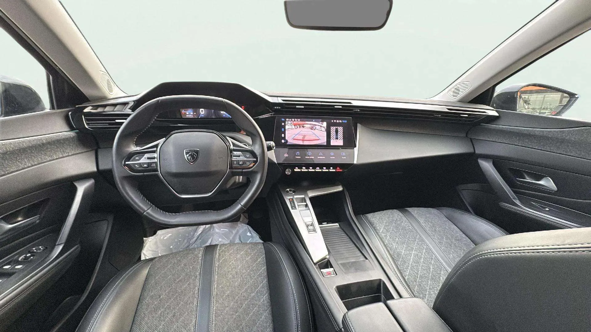 Peugeot 408 Allure Pack PureTech 130 EAT8 - foto 14