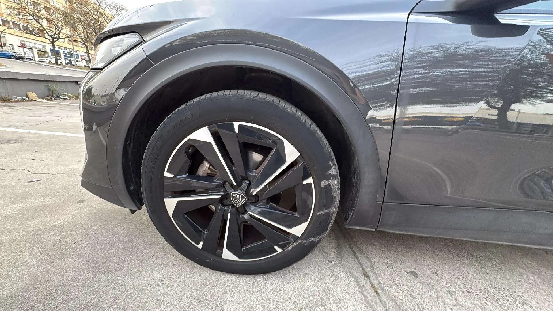 Peugeot 408 Allure Pack PureTech 130 EAT8 - foto 13