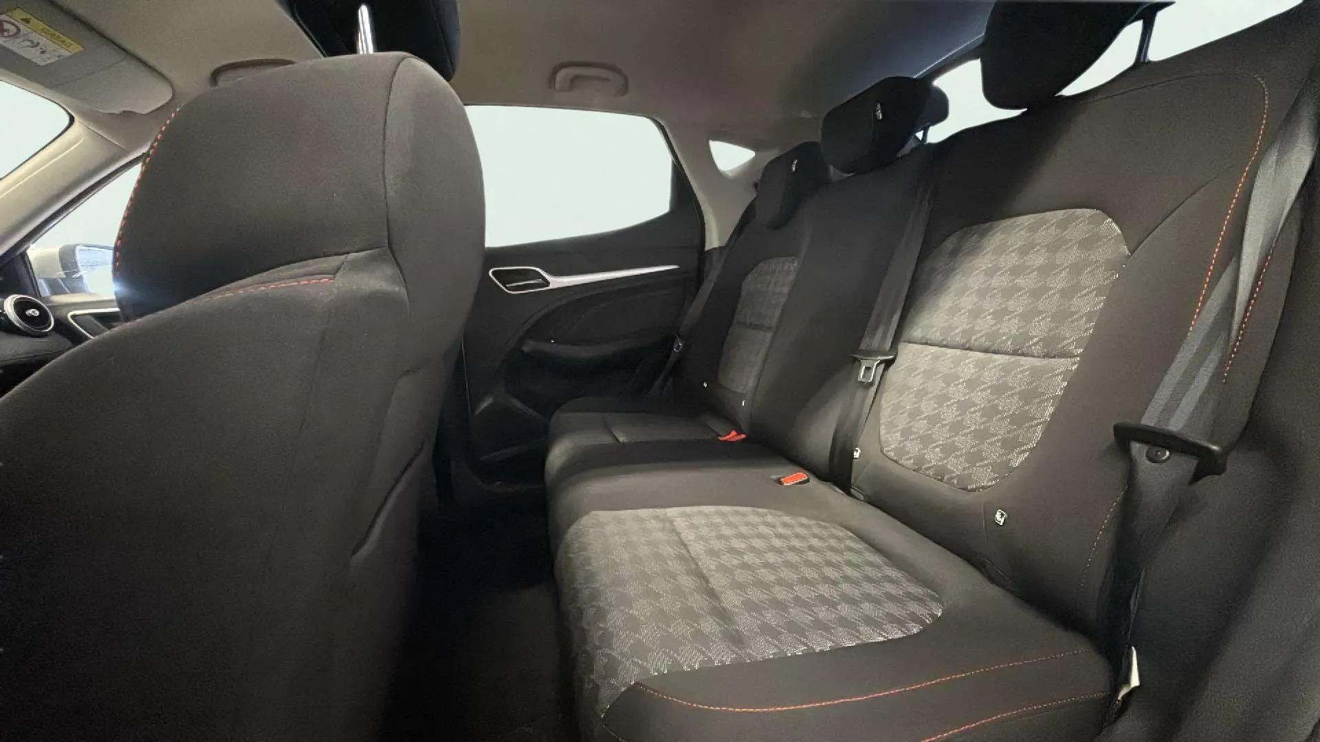 MG ZS 1.5 Comfort - foto 17