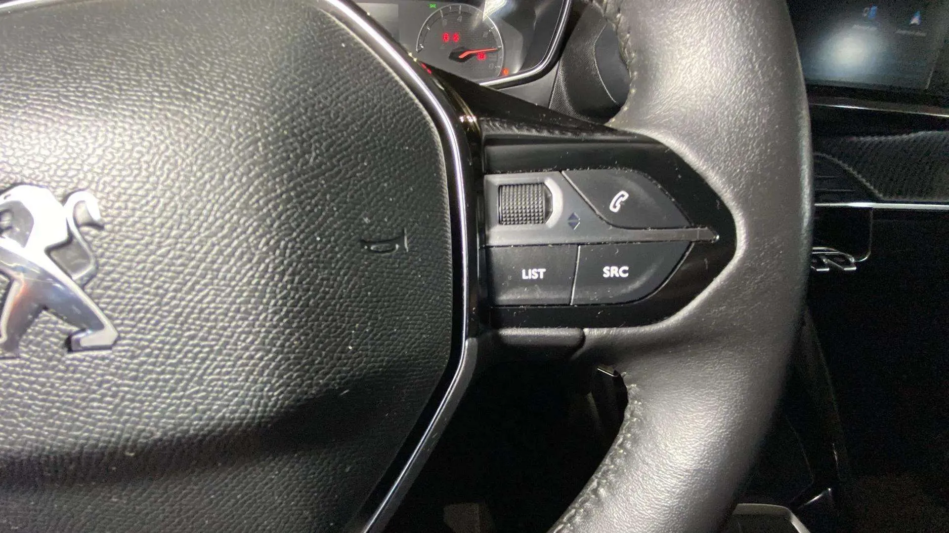 Peugeot 208 PureTech Active Pack - foto 28