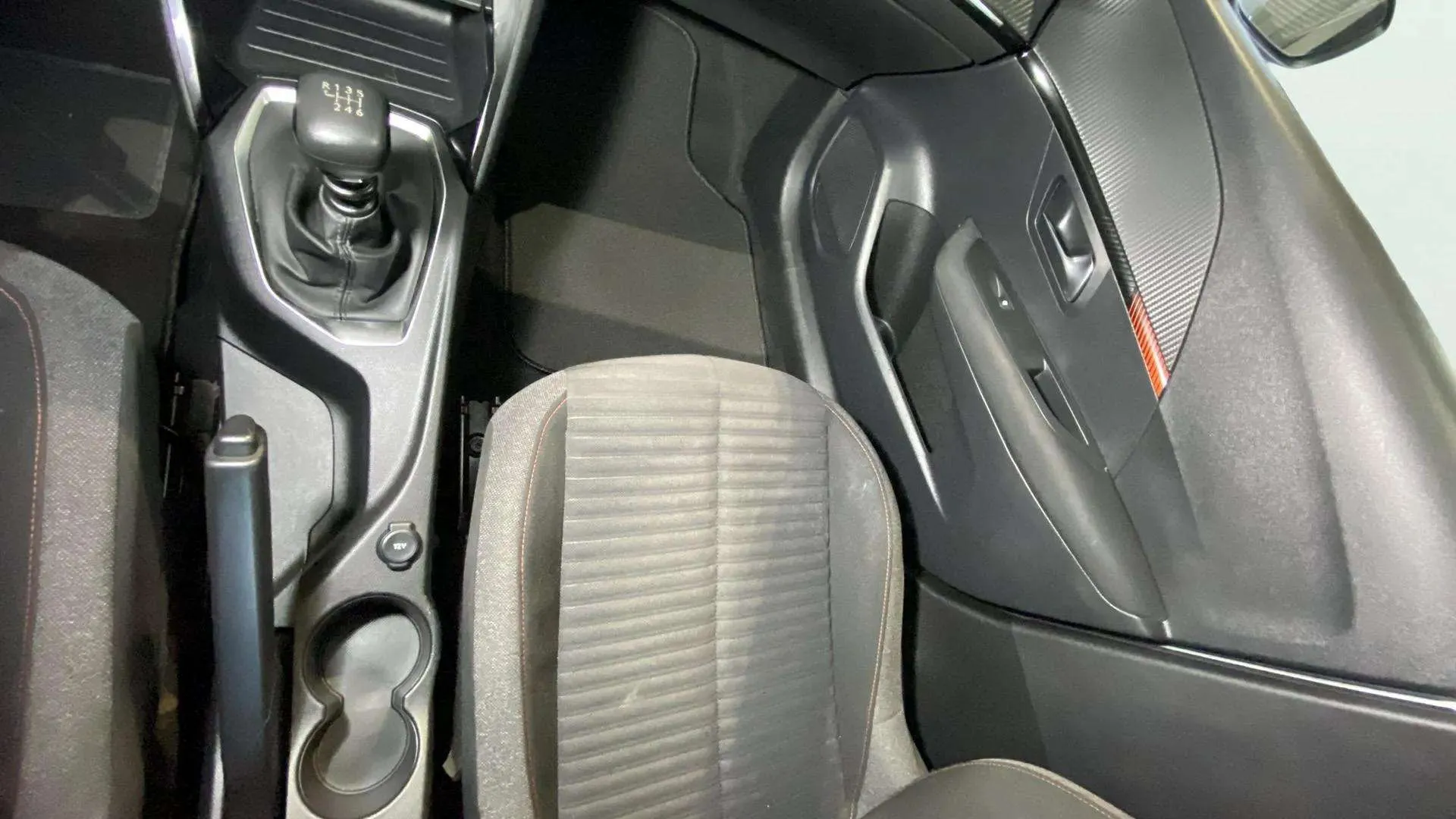 Peugeot 208 PureTech Active Pack - foto 29