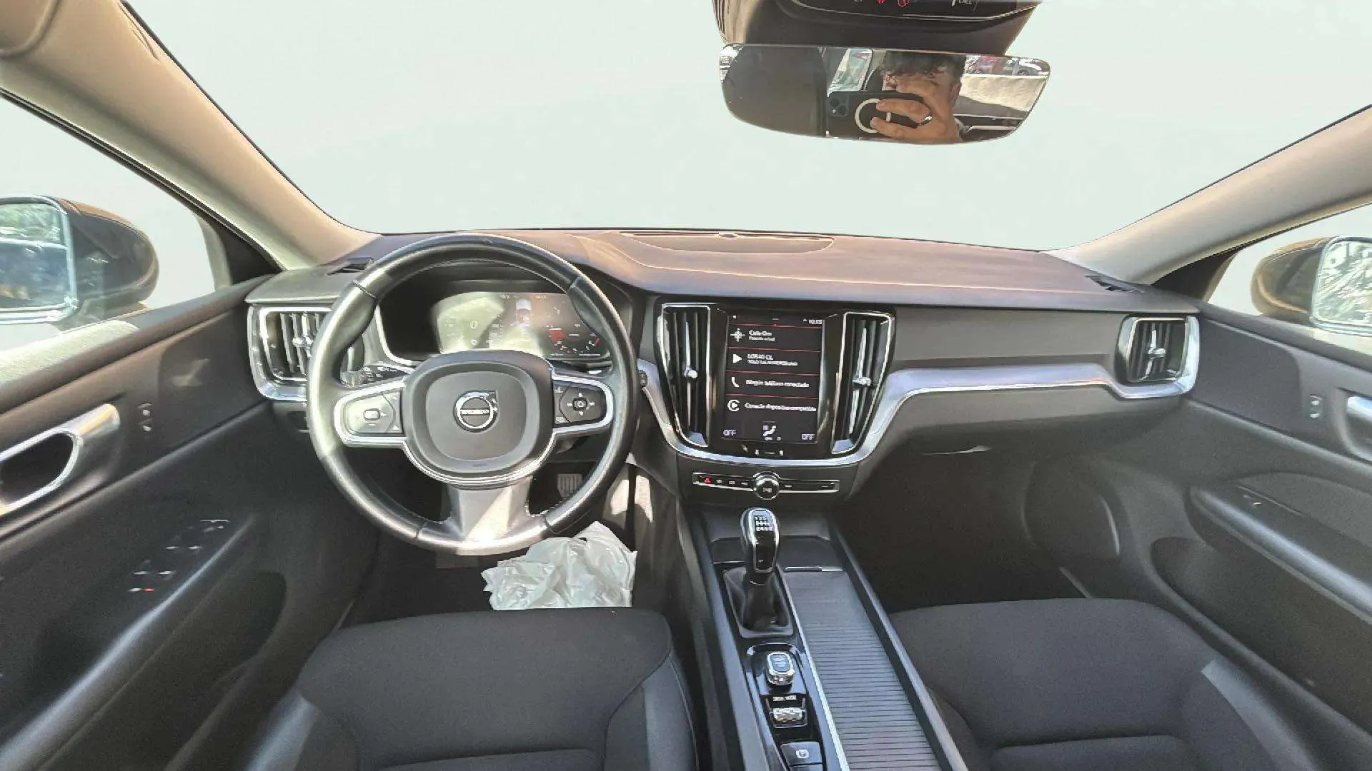 Volvo V60 2.0 D3 - foto 12