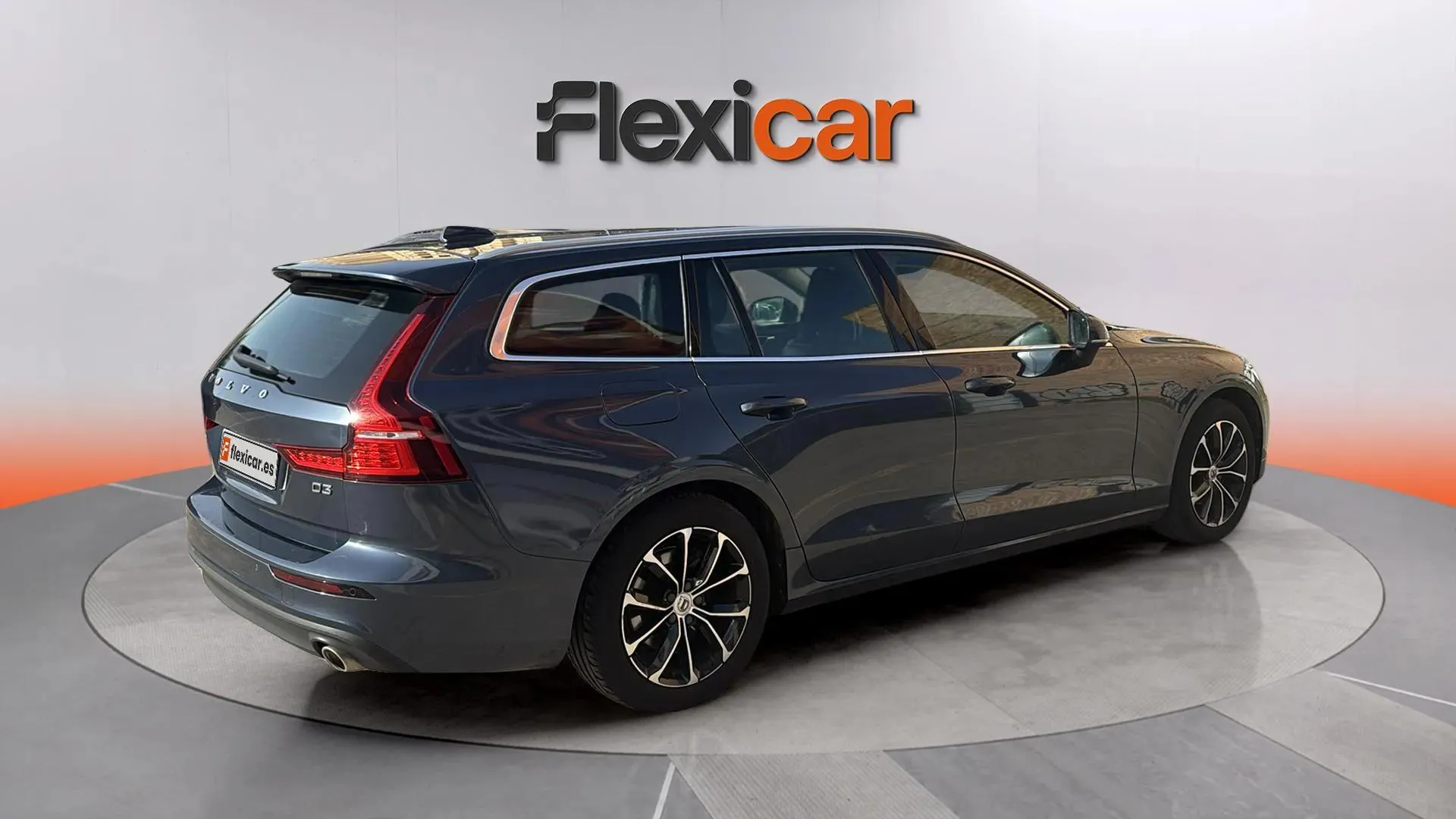 Volvo V60 2.0 D3 - foto 7