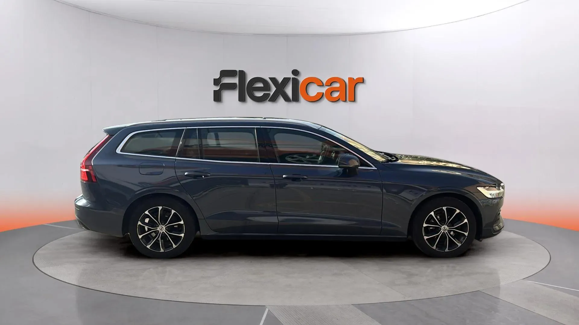 Volvo V60 2.0 D3 - foto 8