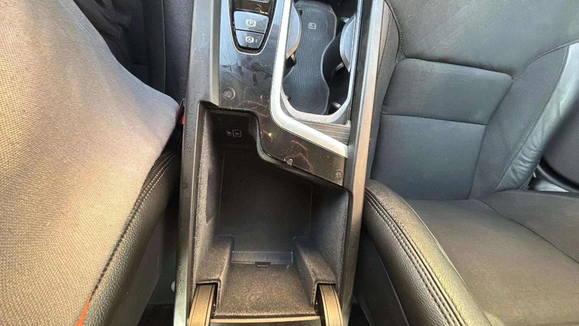 Volvo V60 2.0 D3 - foto 35