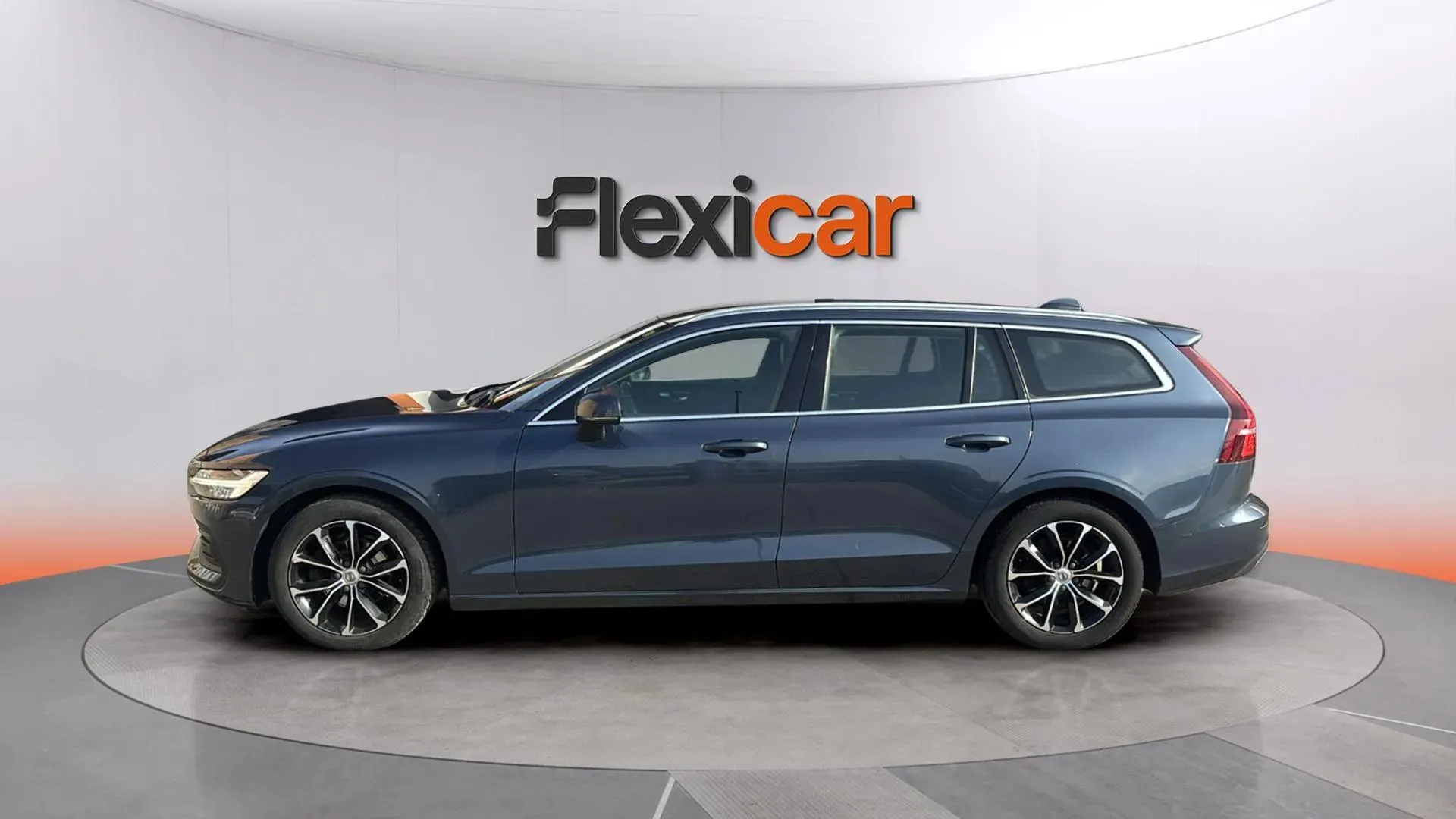 Volvo V60 2.0 D3 - foto 4