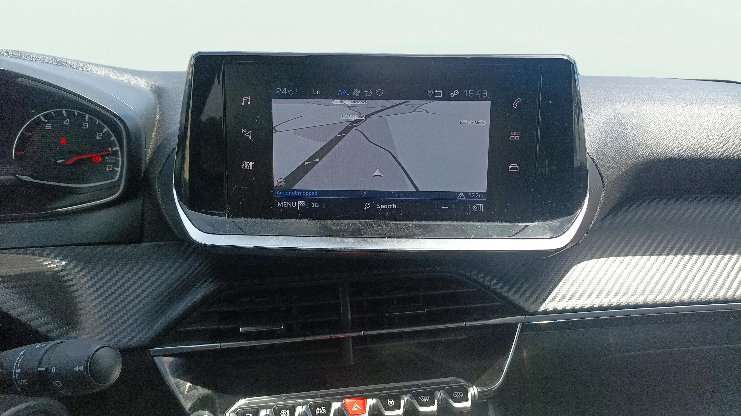Peugeot 2008 Allure PureTech 100 BVM6 - foto 14
