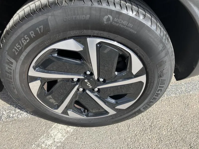 Kia Sportage 1.6 T-GDi MHEV Drive 4x2 - foto 13