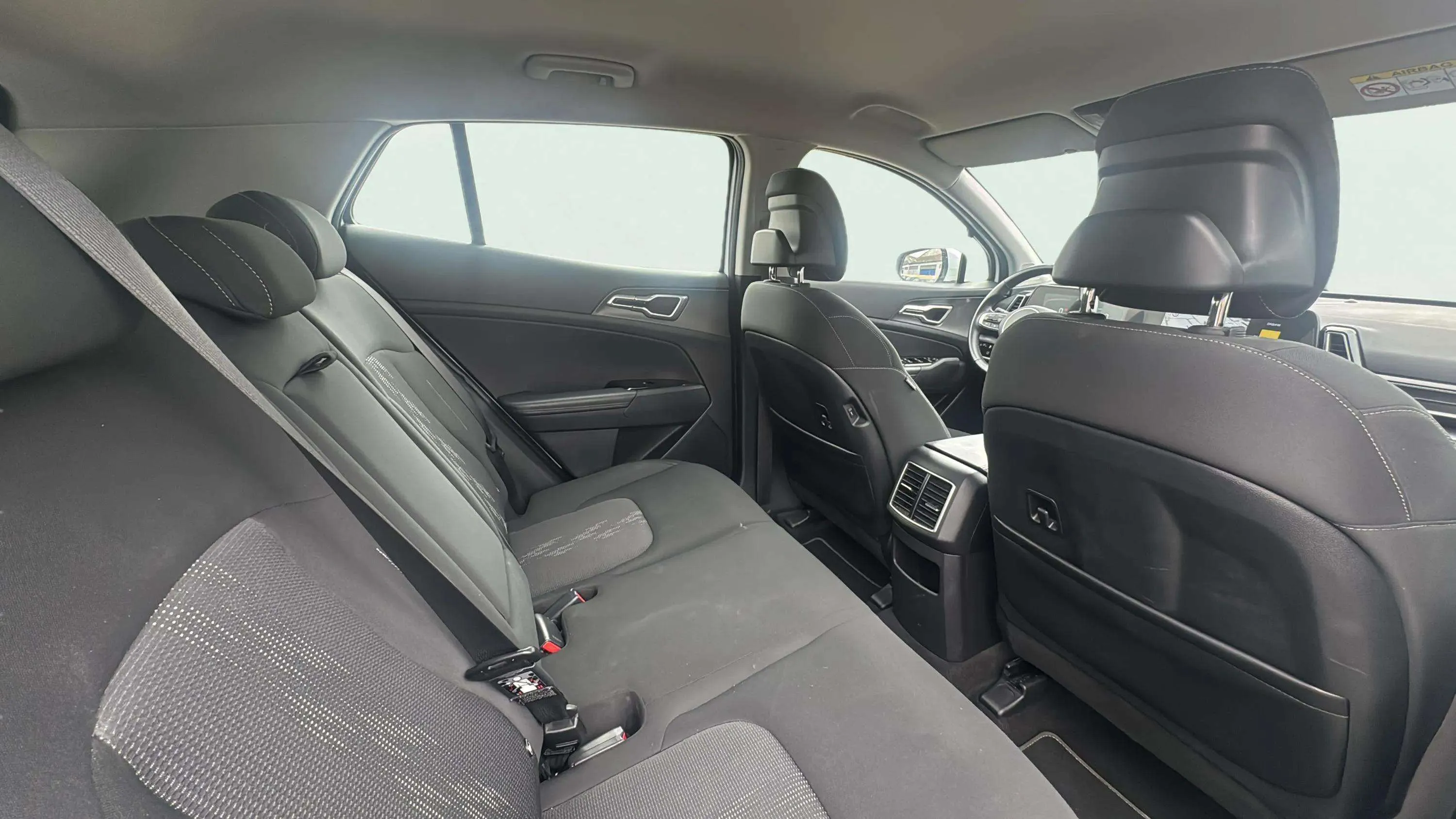 Kia Sportage 1.6 T-GDi HEV Drive 4x2 - foto 20