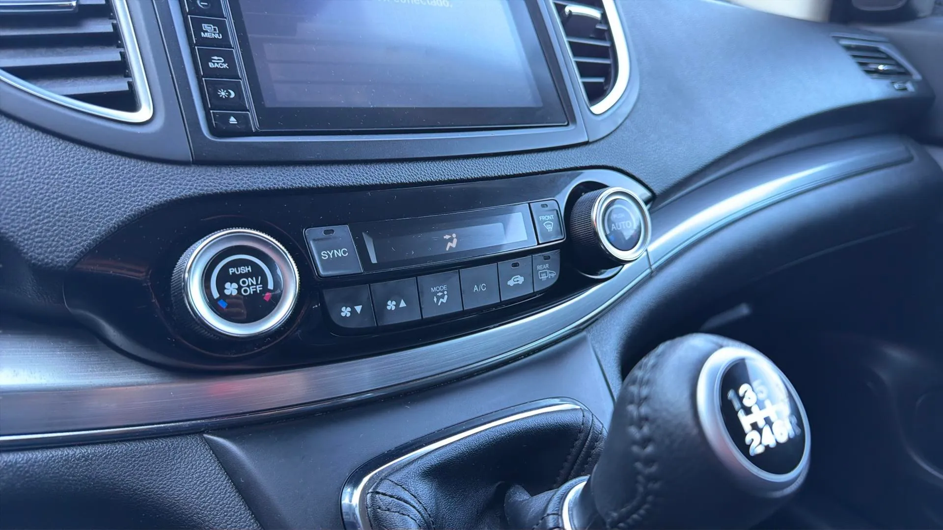 Honda CR-V 2.0 i-VTEC 4x2 Elegance Plus Navi - foto 15