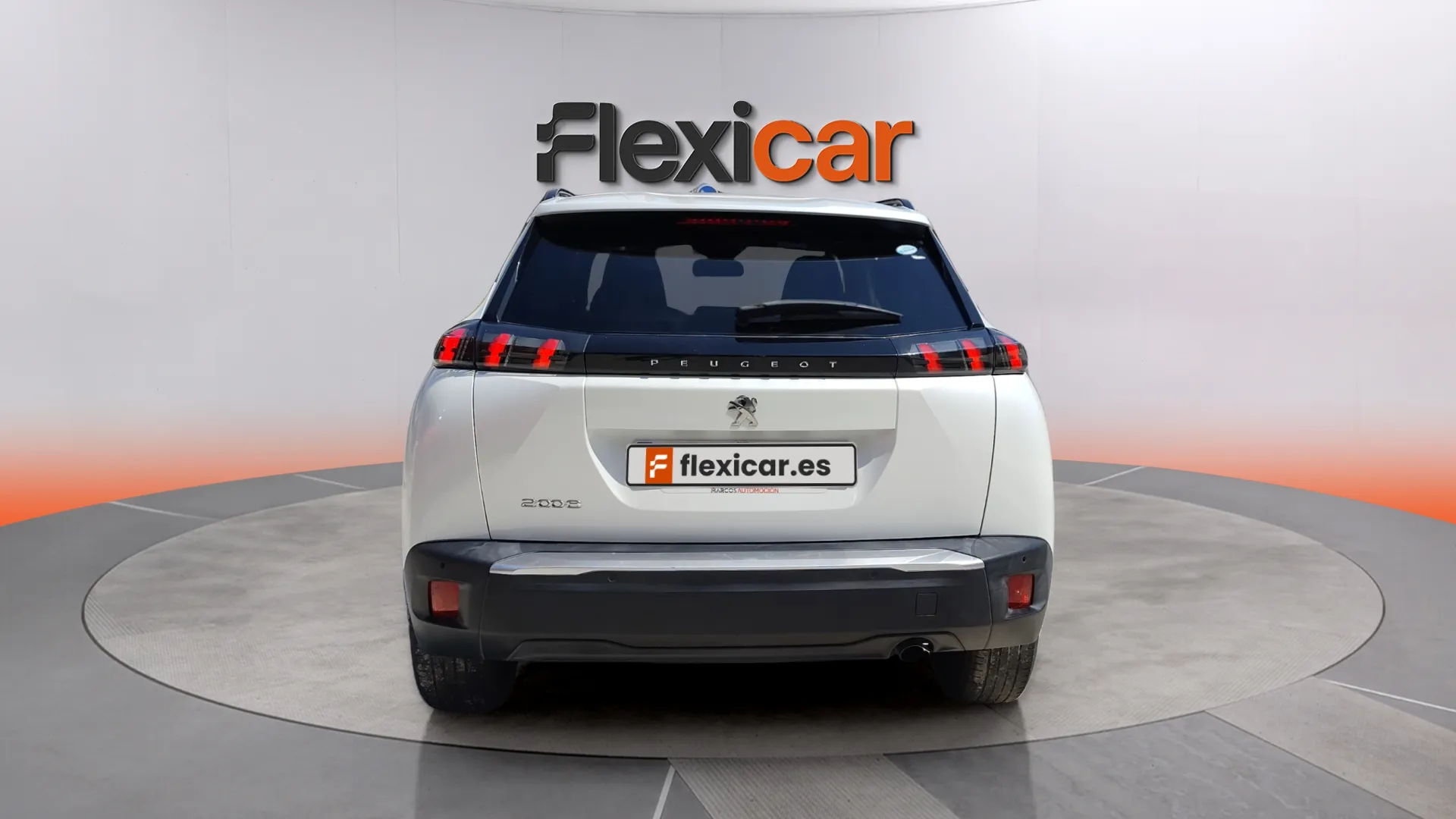 Peugeot 2008 Allure PureTech 100 BVM6 - foto 5