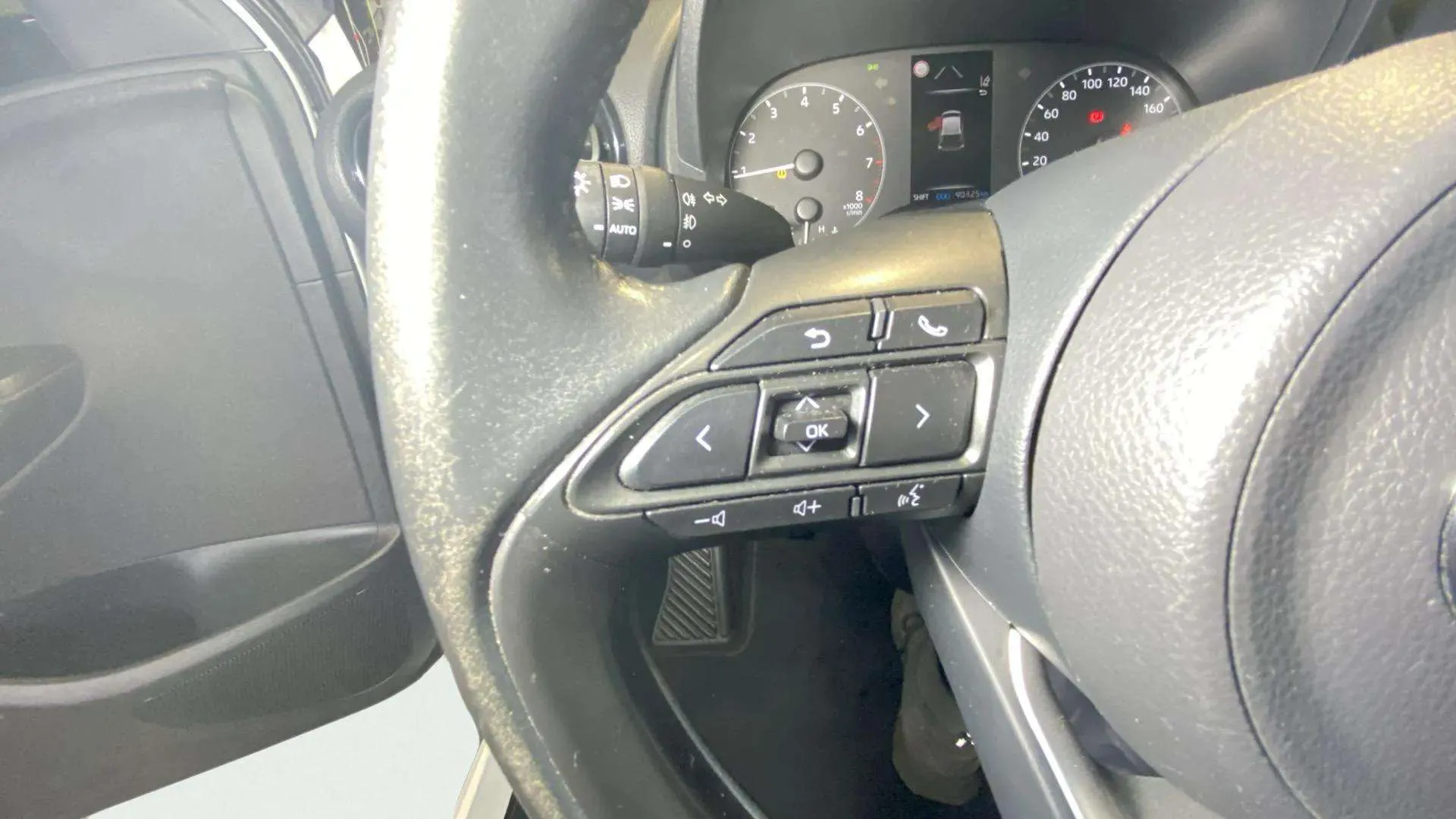 Toyota Yaris Comfort - foto 25