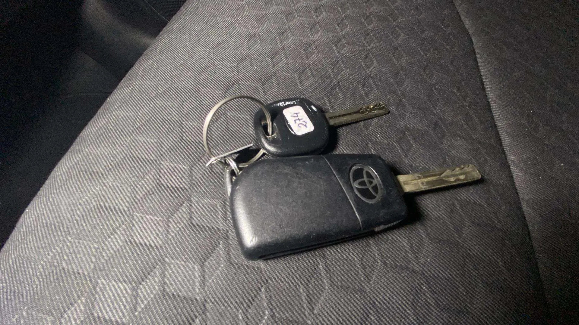 Toyota Yaris Comfort - foto 21
