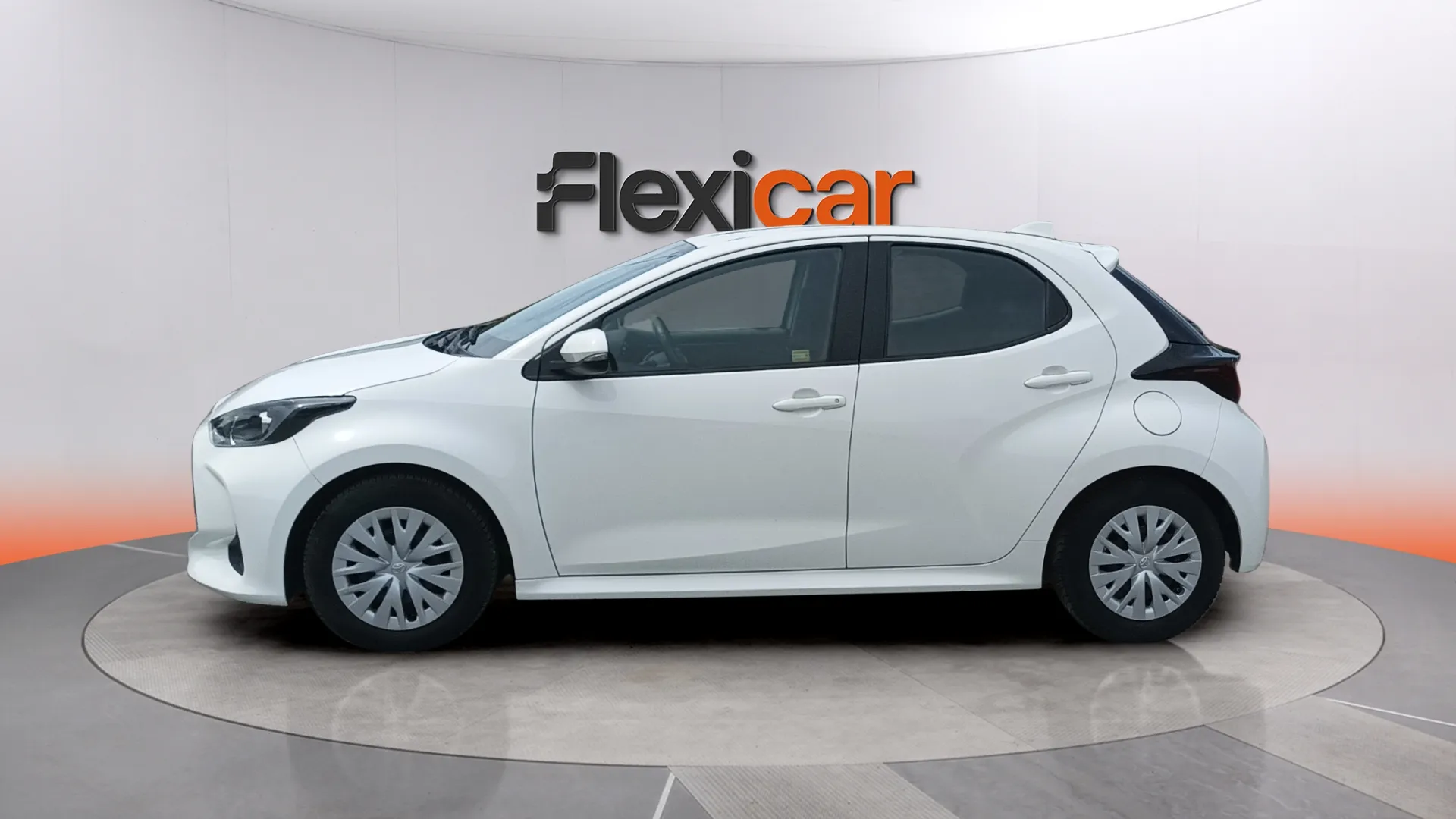 Toyota Yaris 1.0 70 Active - foto 6