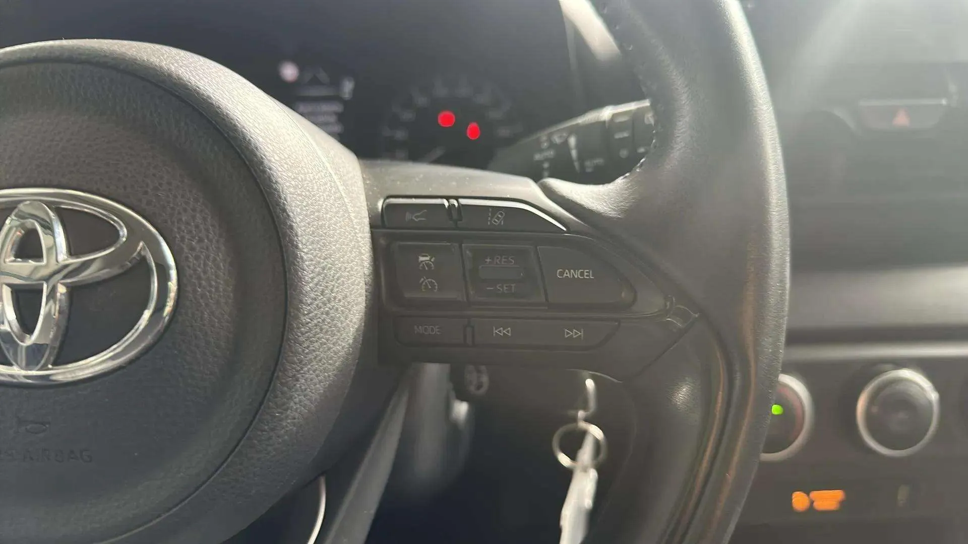 Toyota Yaris 1.5 125 S-Edition - foto 14