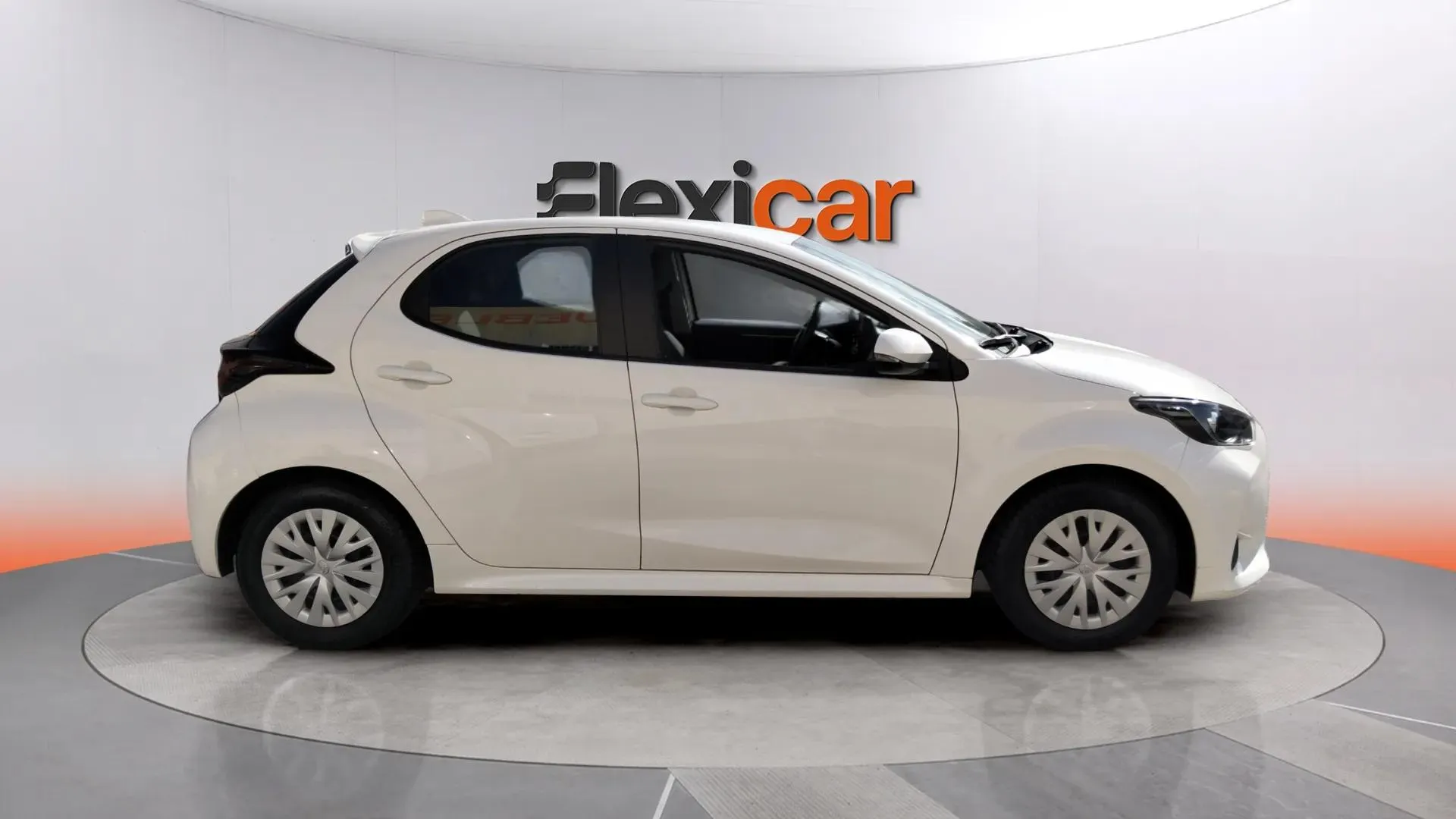 Toyota Yaris 1.5 125 S-Edition - foto 5