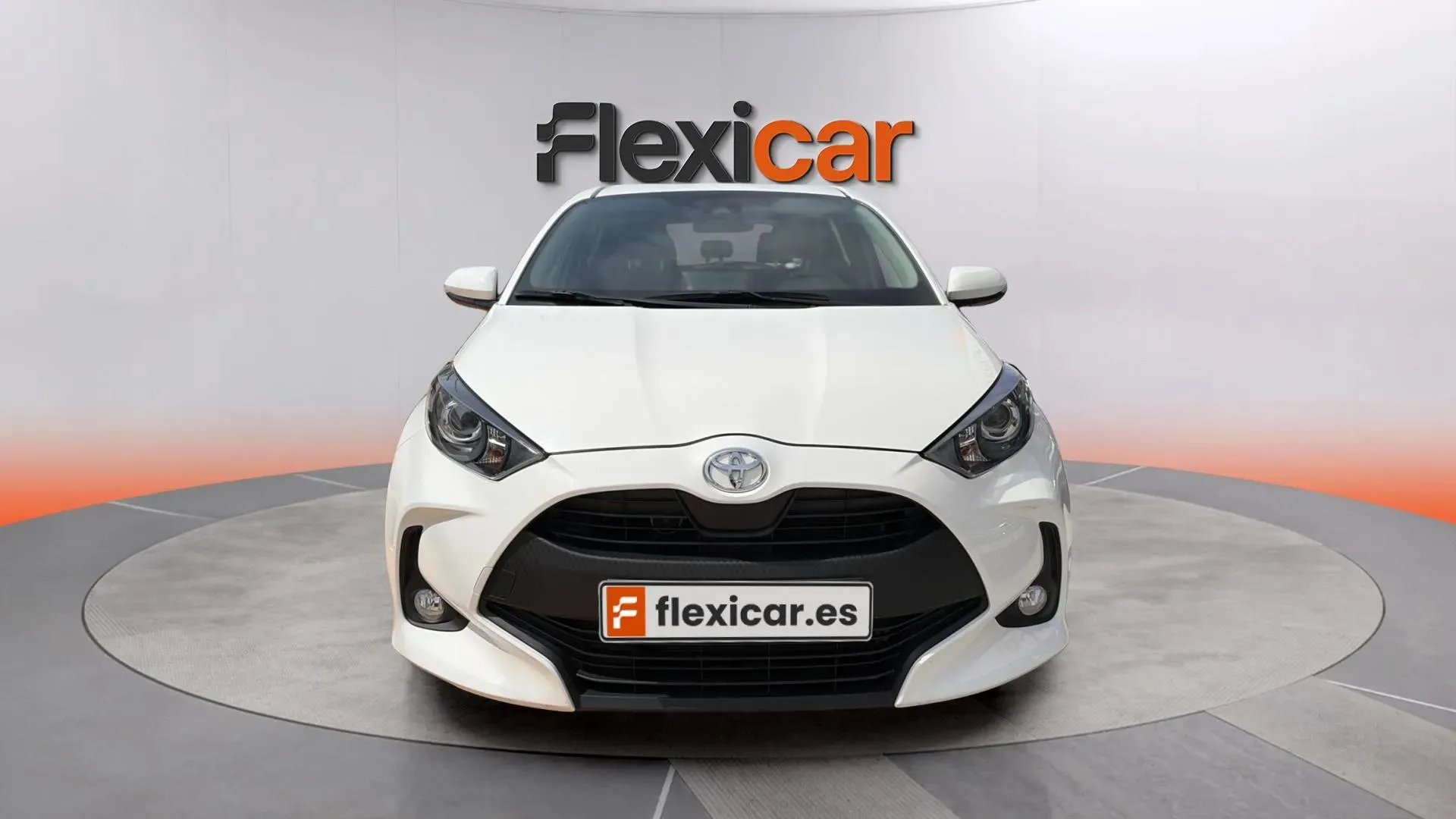 Toyota Yaris 1.0 70 Active Tech - foto 2