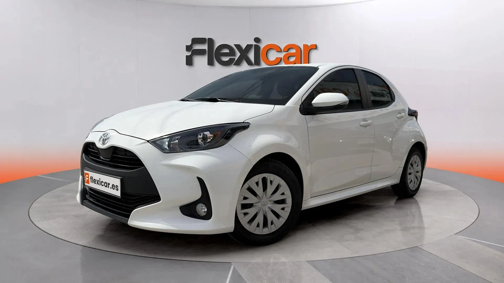 Toyota Yaris 1.0 70 Active Tech - foto 8