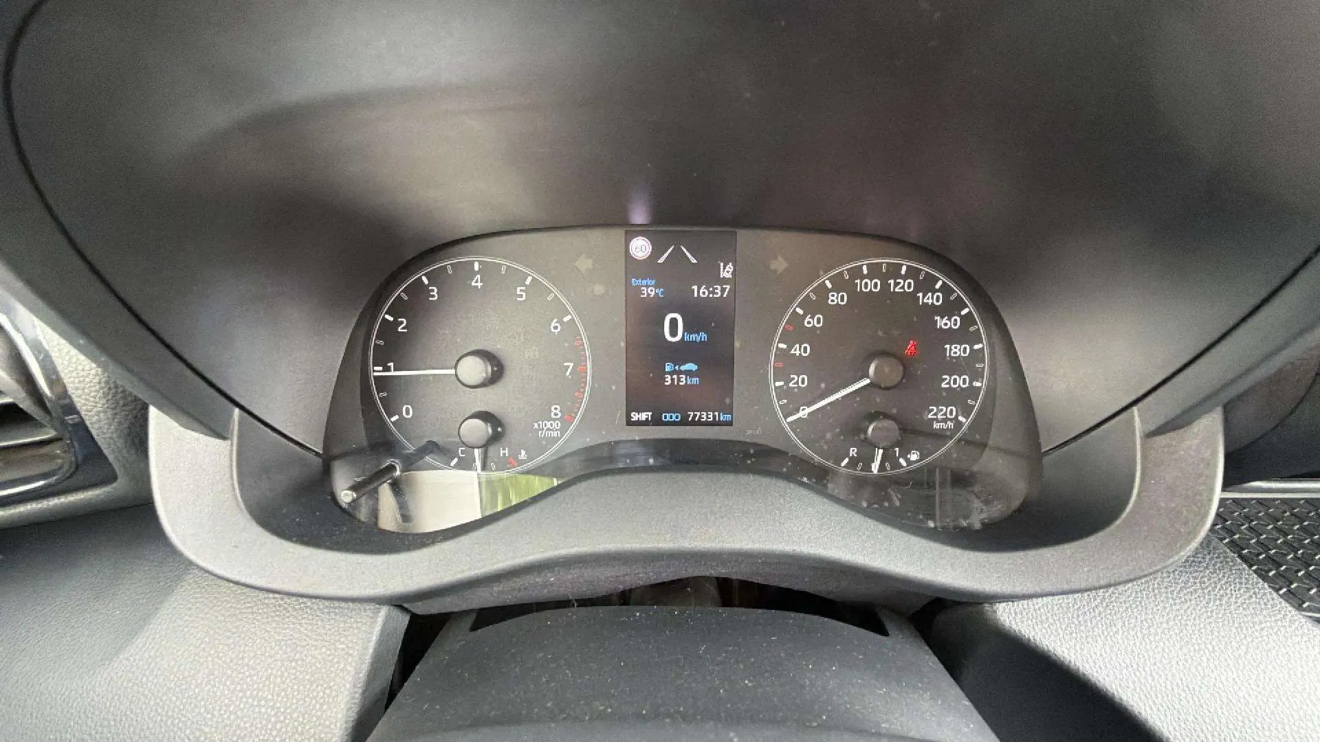 Toyota Yaris 1.0 70 Active Tech - foto 12