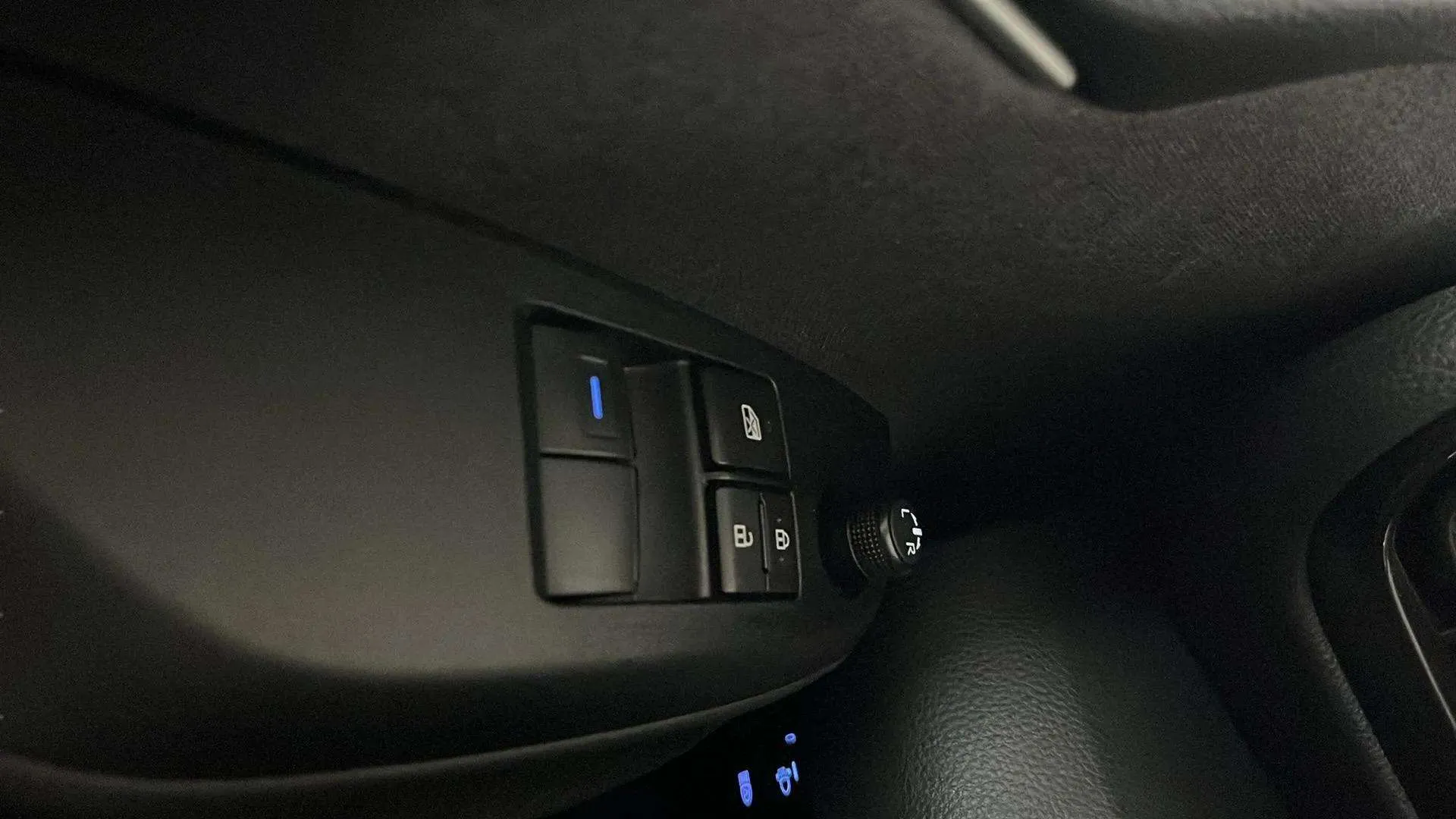 Toyota Yaris 1.5 125 S-Edition - foto 21