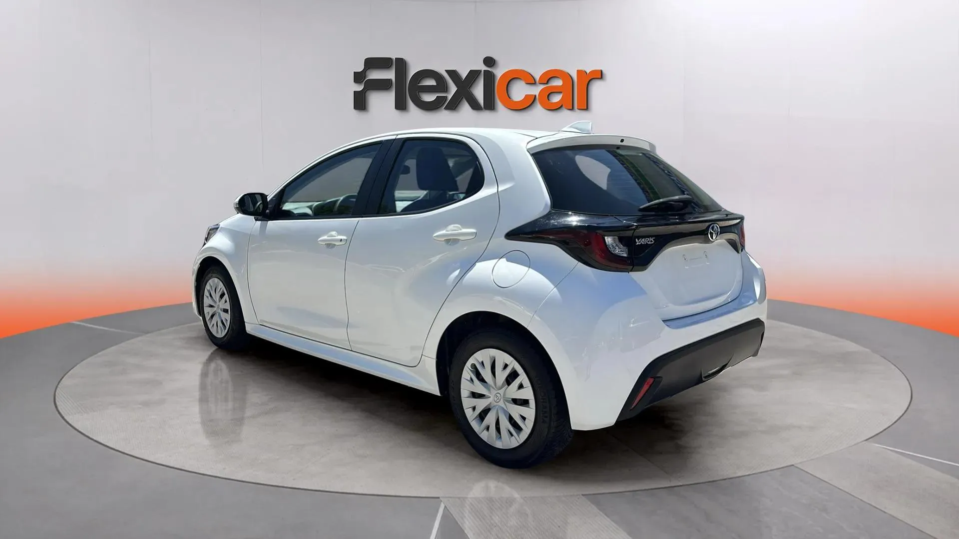 Toyota Yaris 1.0 70 Active - foto 5