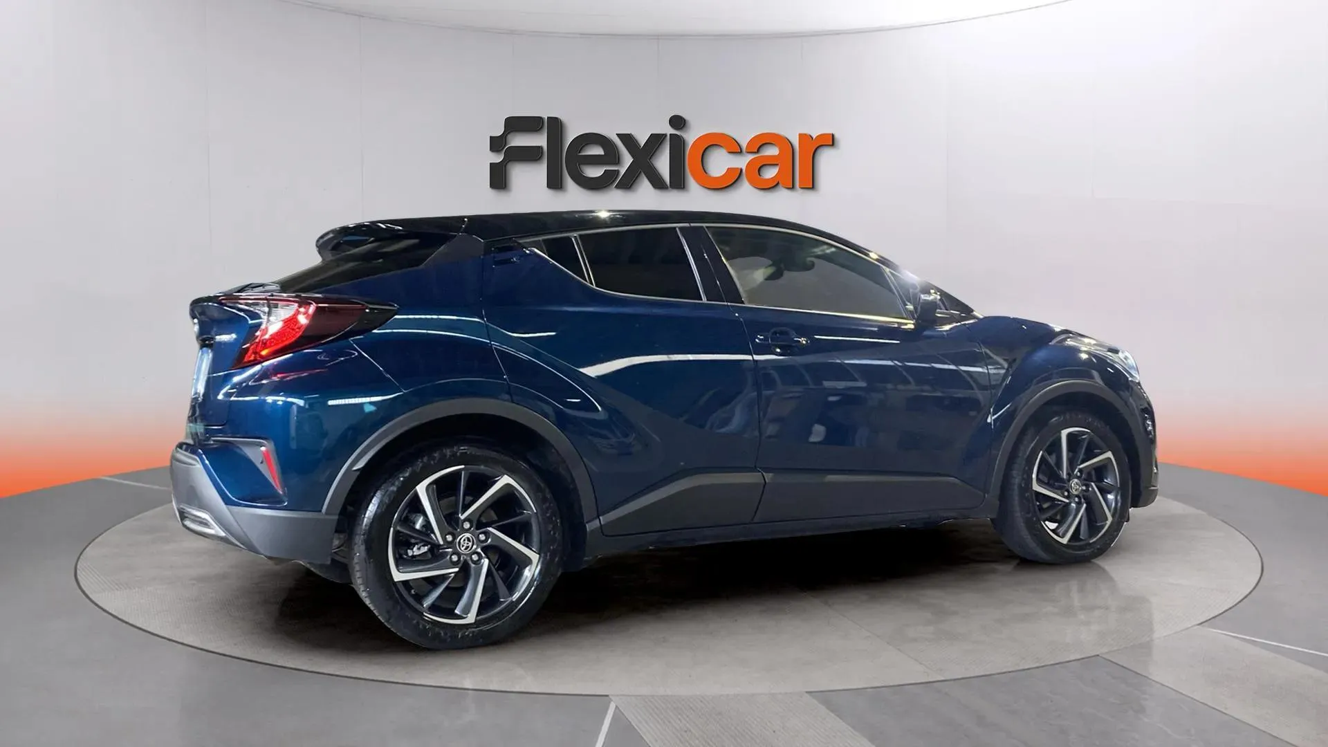 Toyota C-HR 2.0 180H Advance - foto 8