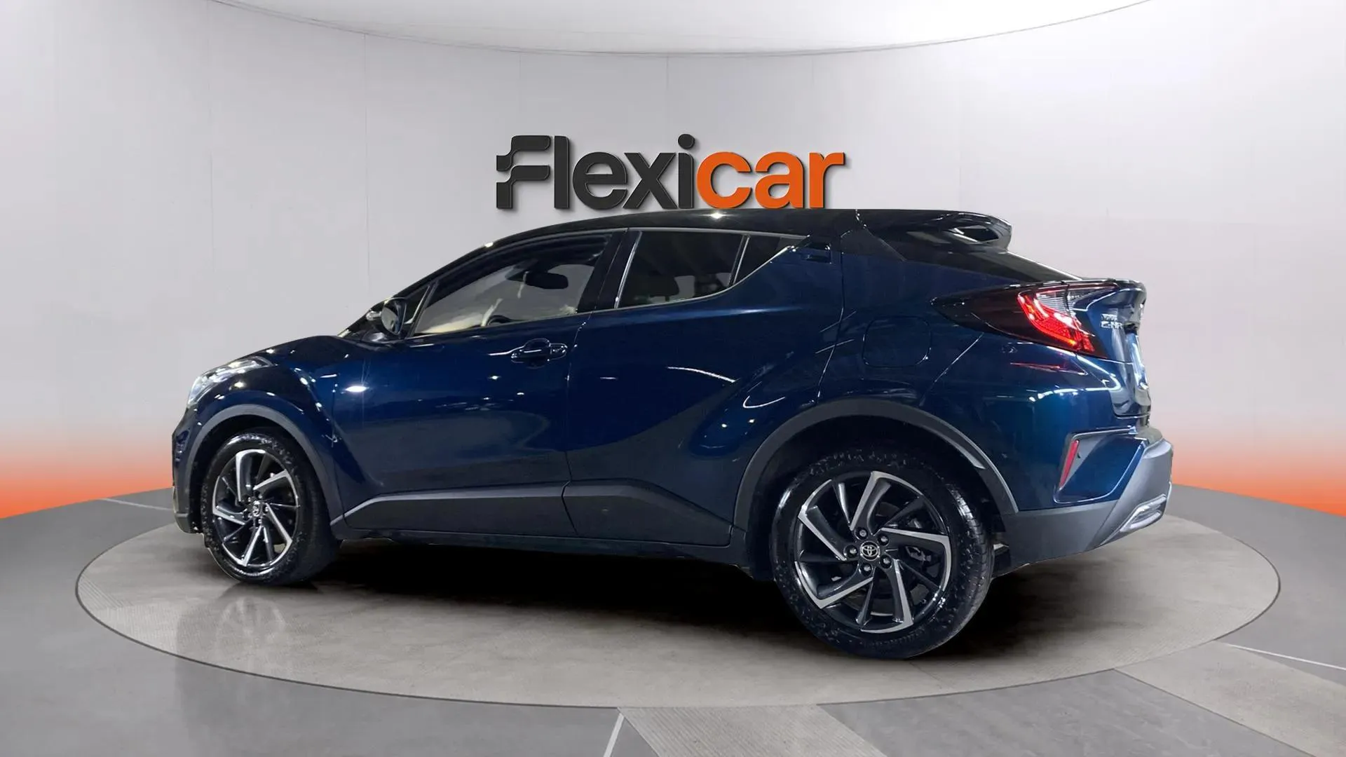 Toyota C-HR 2.0 180H Advance - foto 4