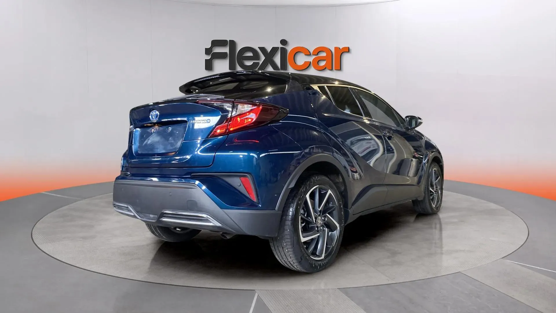 Toyota C-HR 2.0 180H Advance - foto 7