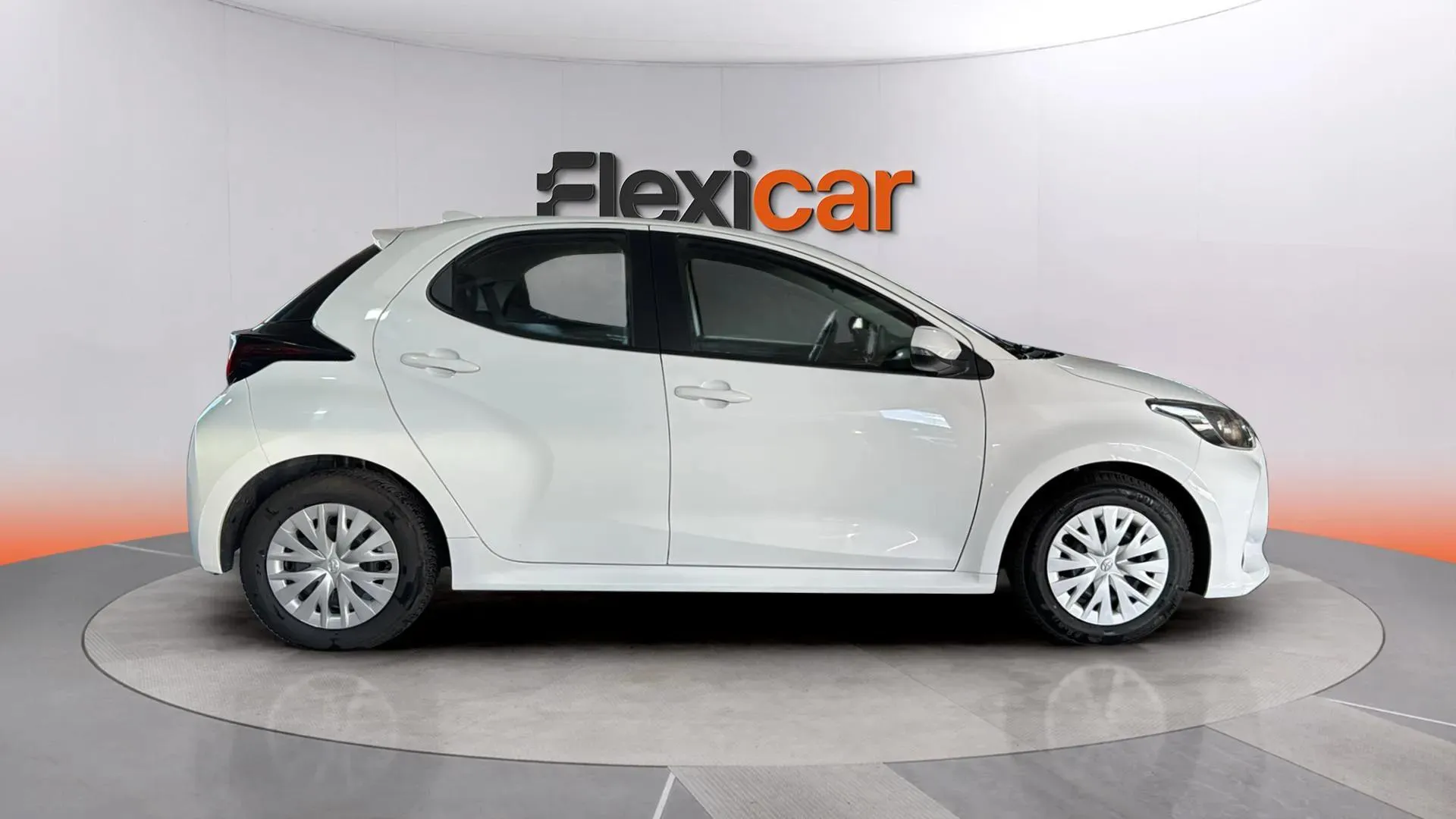 Toyota Yaris 1.5 125 S-Edition - foto 7